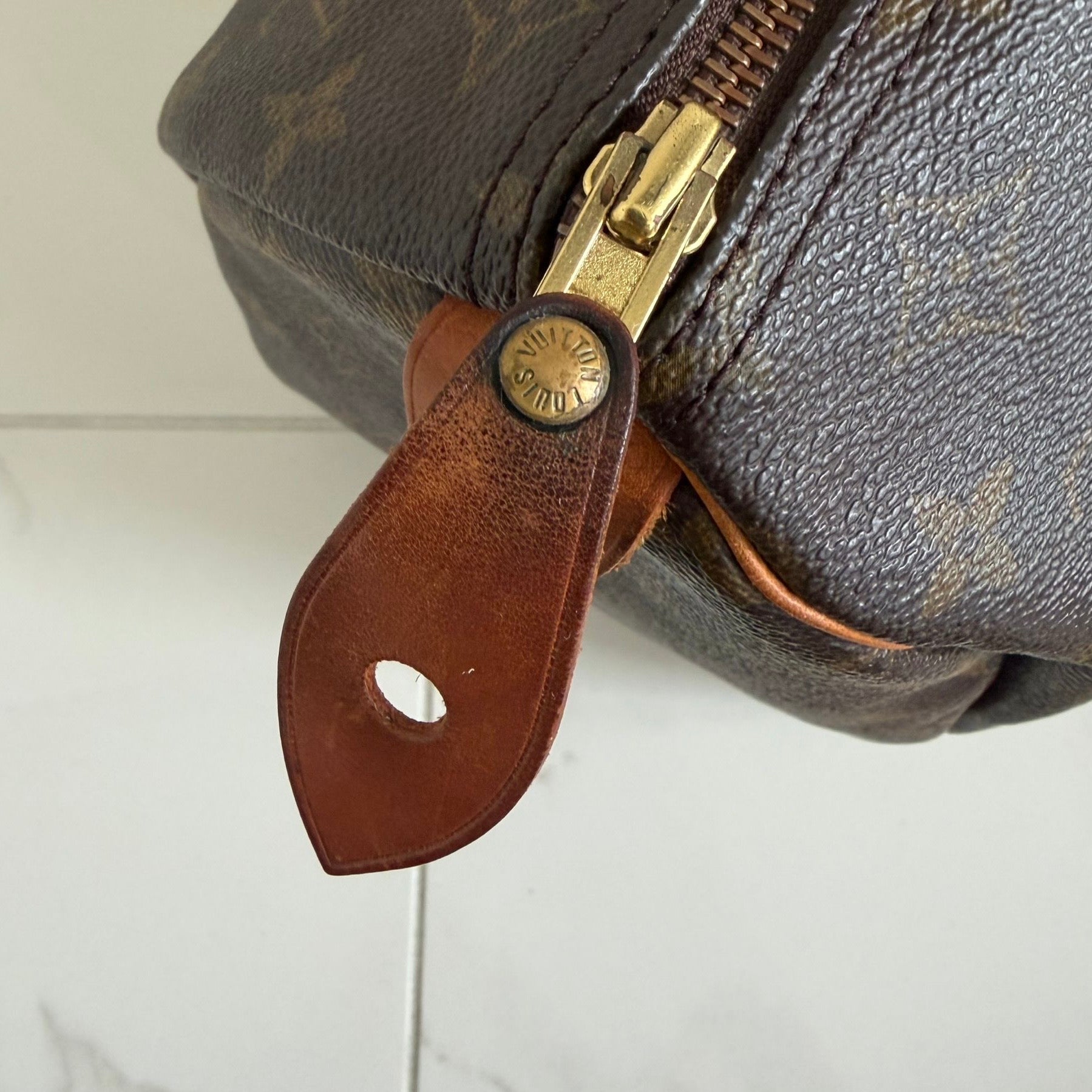 Louis Vuitton Speedy 30