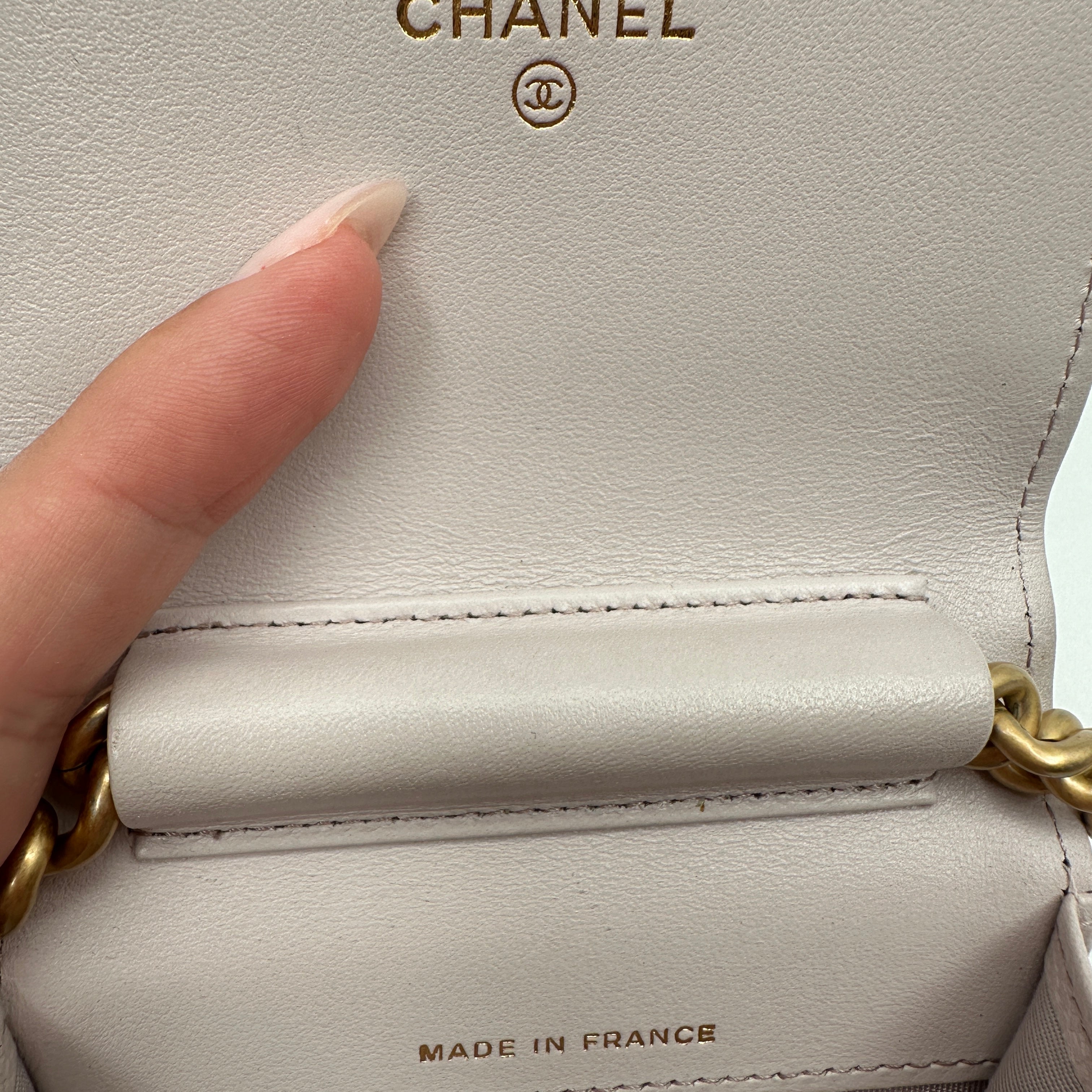 Chevron Boy Chanel Chain Shoulder Bag Calfskin Pink