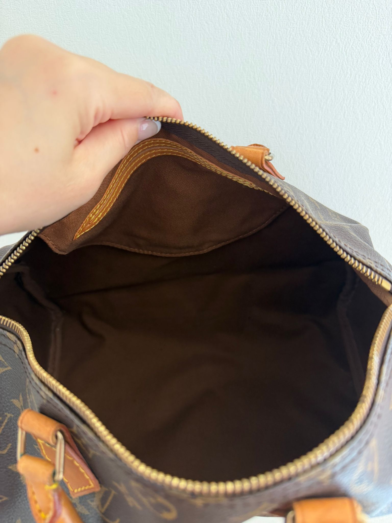 Louis Vuitton Speedy 30
