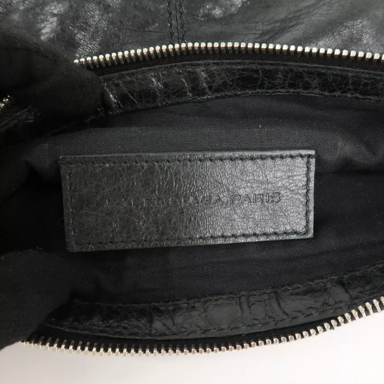 Baleciaga Leather Classic Clip M Clutch Bag