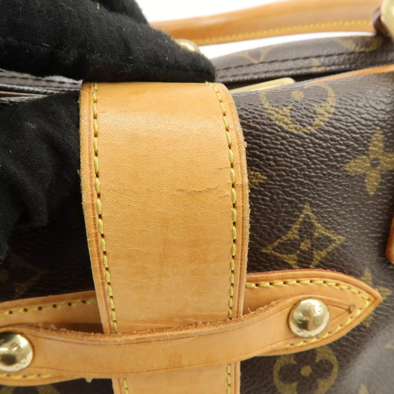 Louis Vuitton Manhattan GM Hand Bag