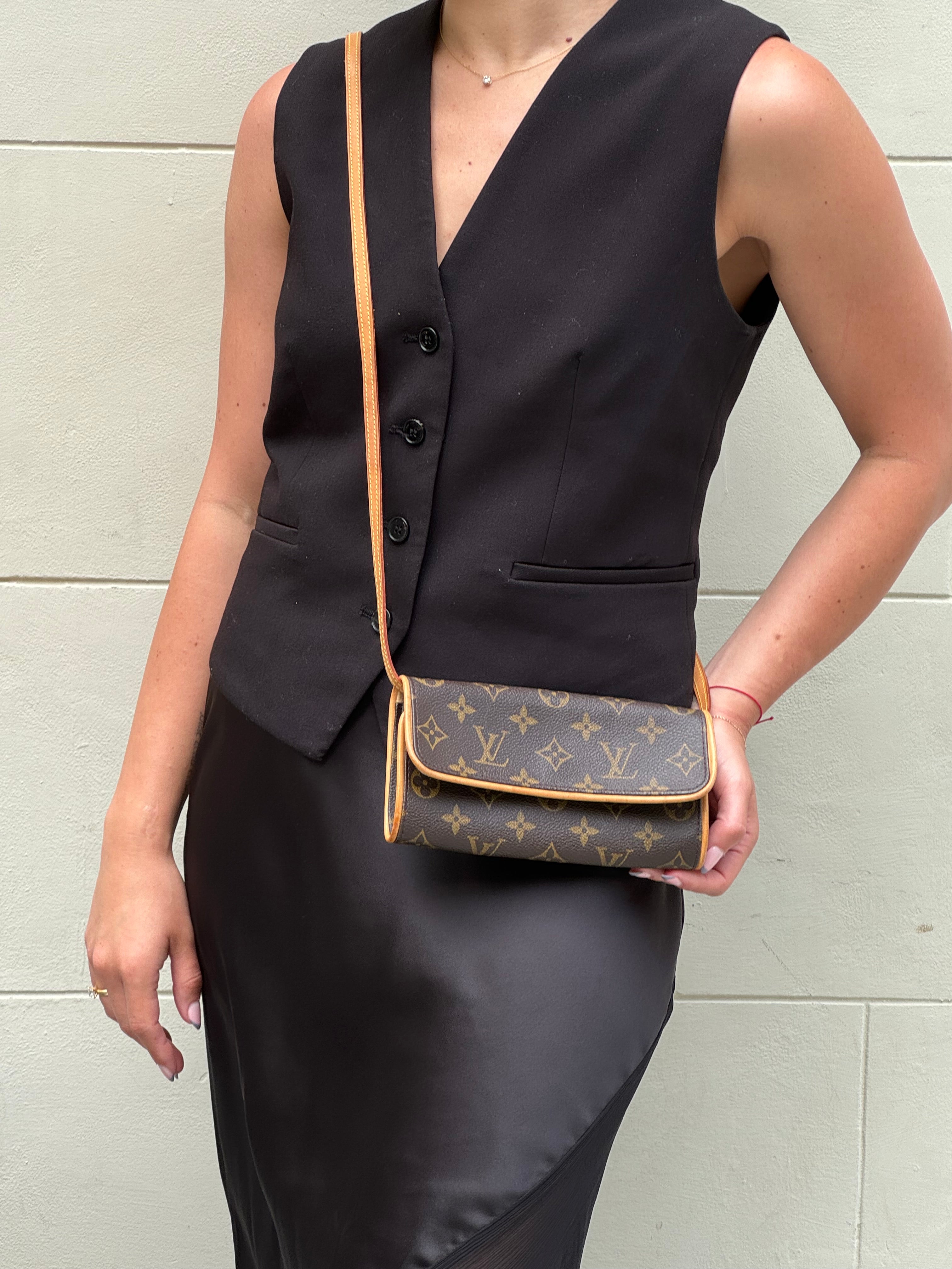 Pochette Twin PM Shoulder Bag Monogram