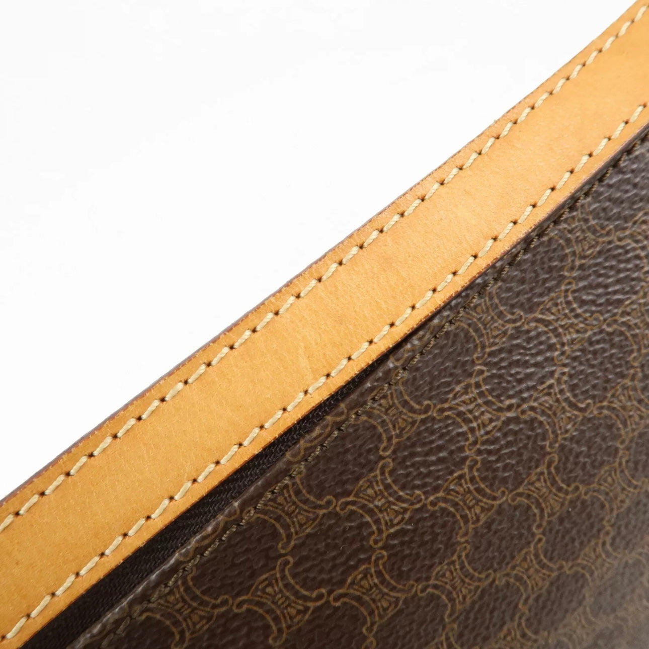 Celine Macadam Pochette