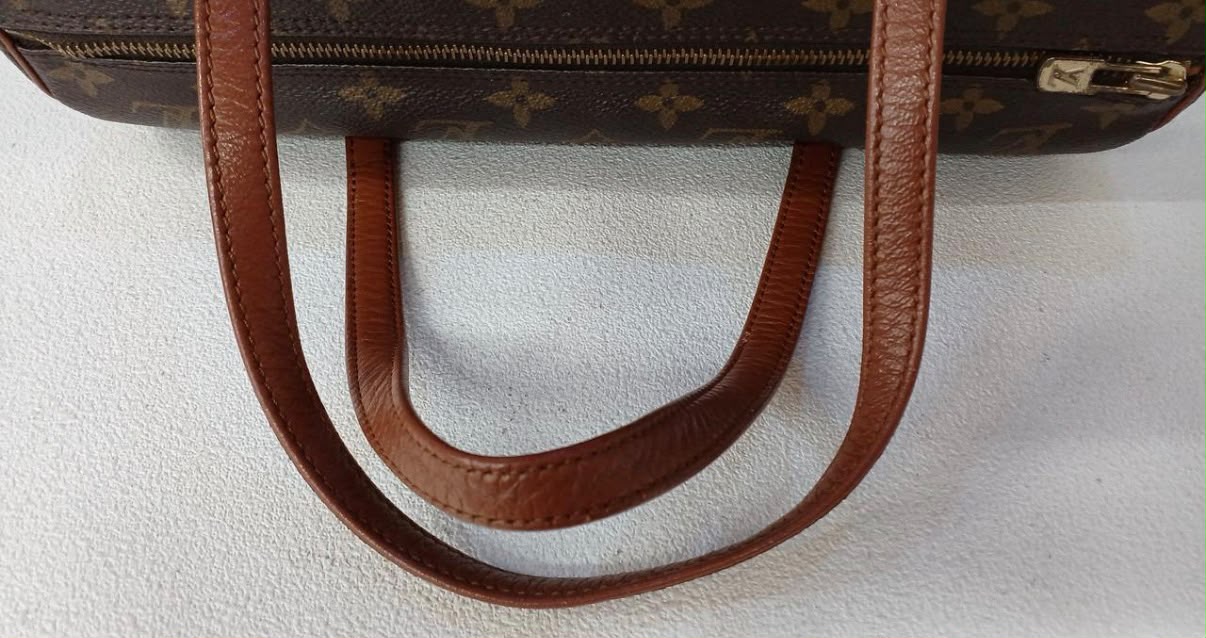 Louis Vuitton Monogram Papillon 30 Hand Bag - Brown, Monogram Canvas, Nume Leather