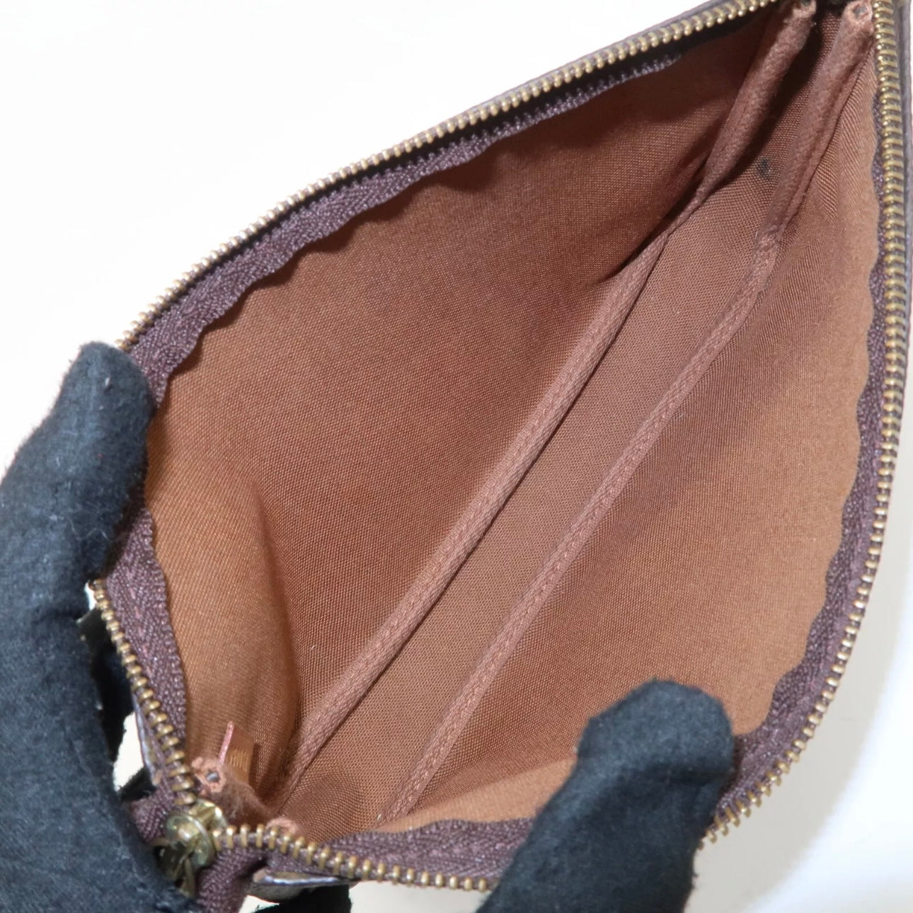 Louis Vuitton Pochette Accessories