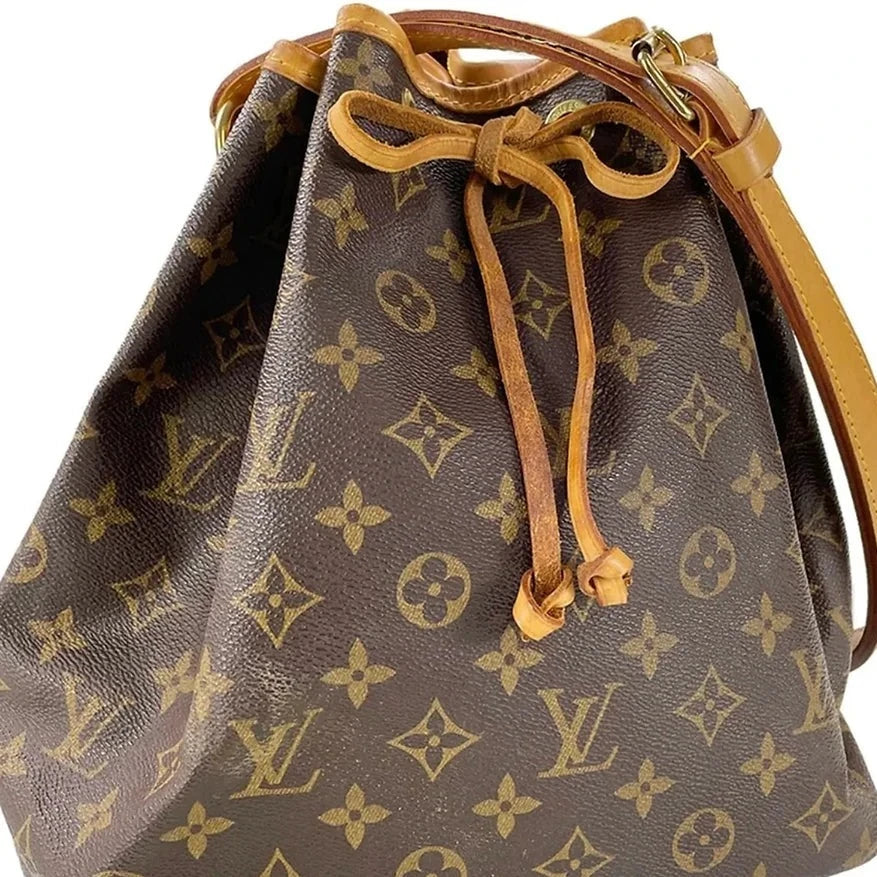 Petit Noe Monogram