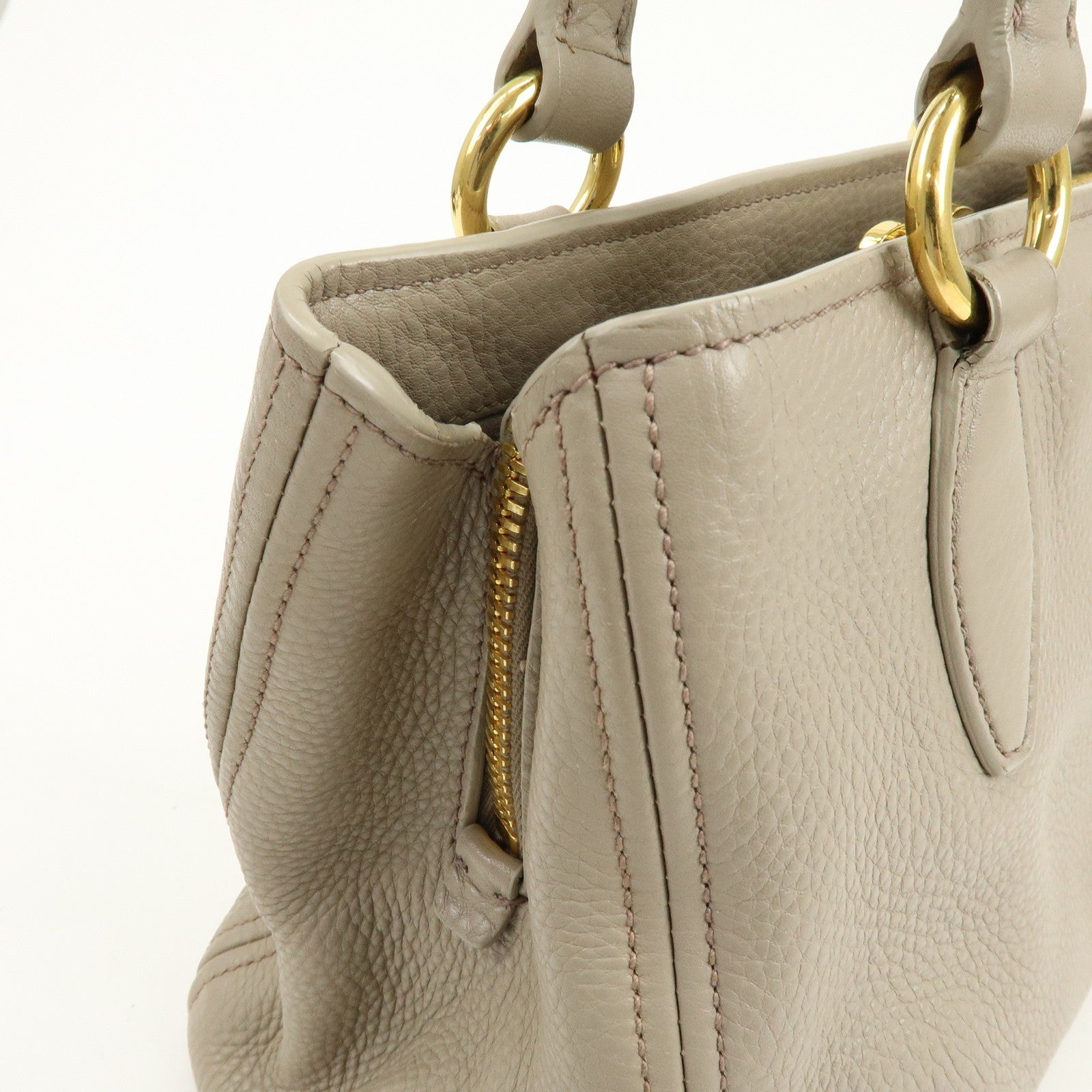 Miu Miu RN0757 Hand Bag - Beige, Leather