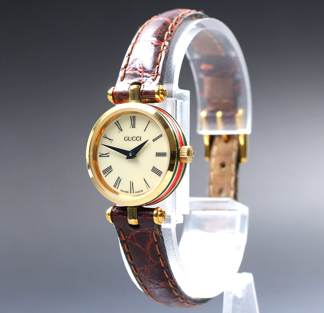 Gucci 2000L Wristwatch - Ivory, Leather