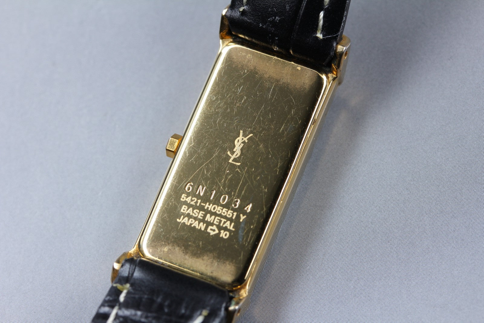 Yves Saint Laurent 5421-H05551Y Watch - White, Stainless Steel