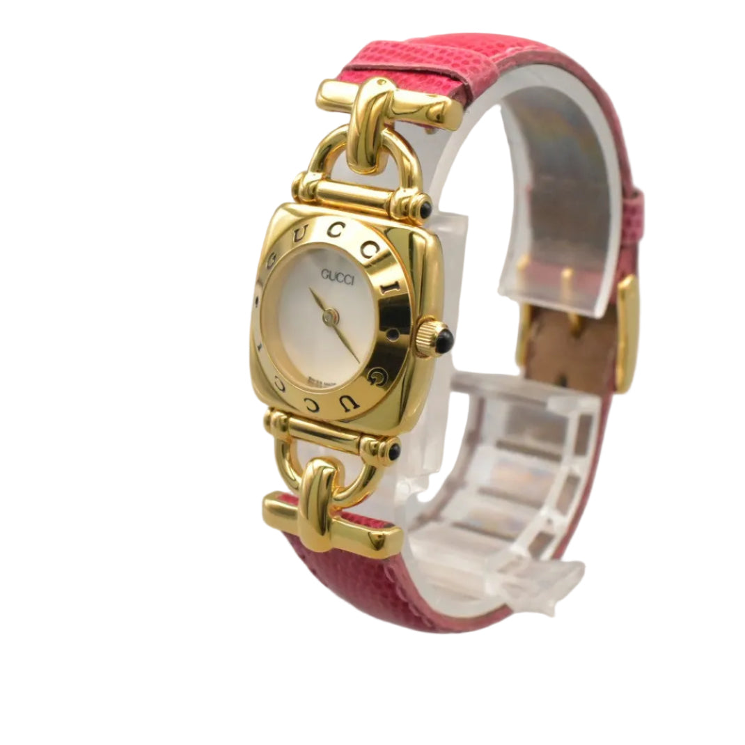 Gucci 6300L Wristwatch - White, Gold-Plated Base Metal