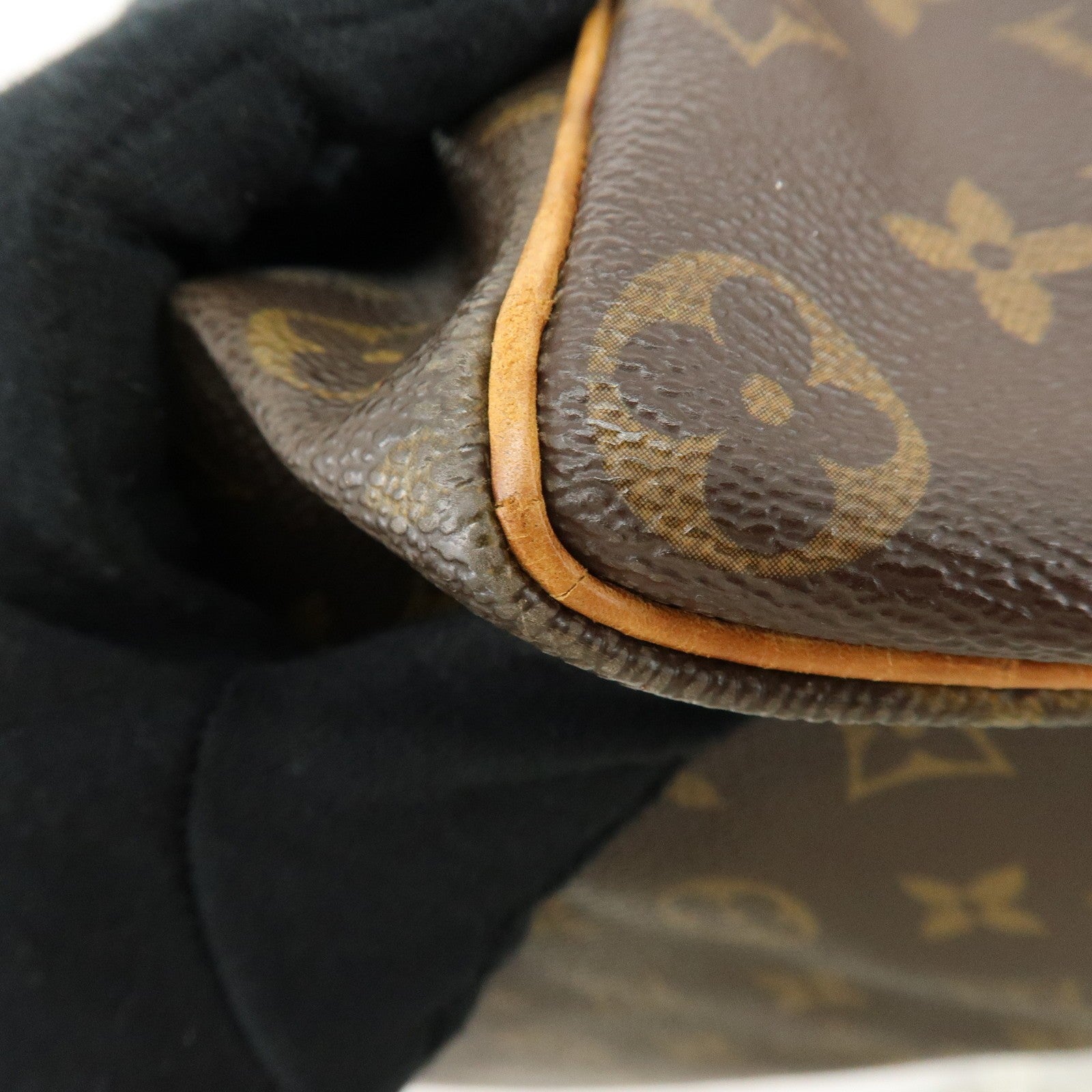 Louis Vuitton Speedy 30 Boston Bag - Brown, Monogram Canvas