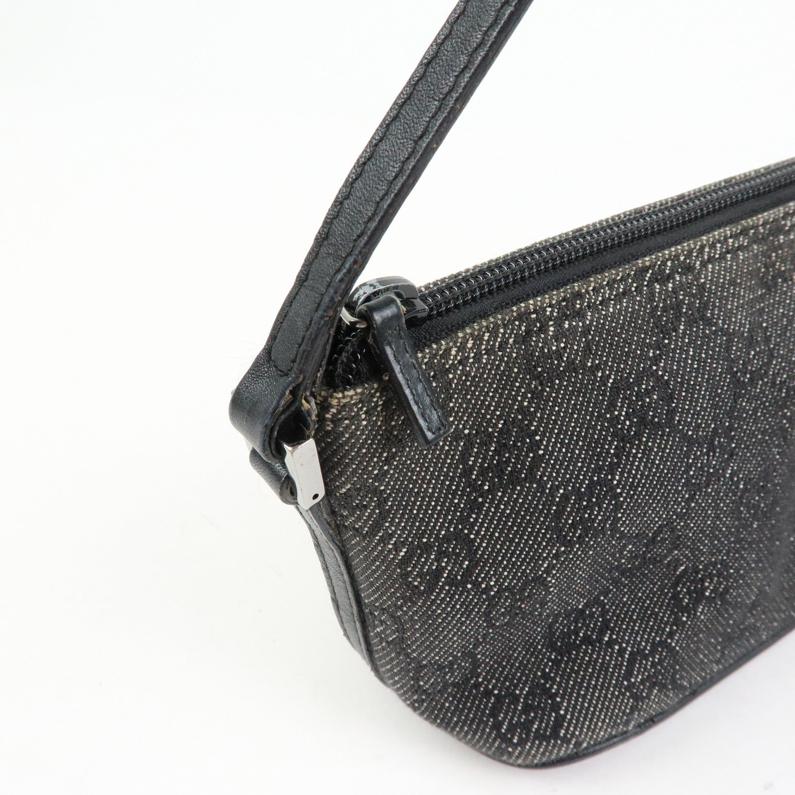 Gucci Boat Bag Accessory Pouch - Black, GG Canvas Leather 