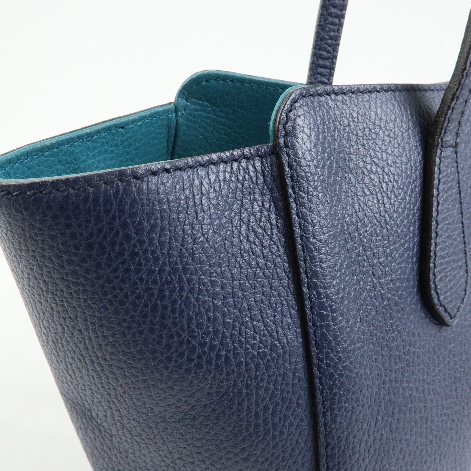 Gucci Tote Bag - Navy, Leather