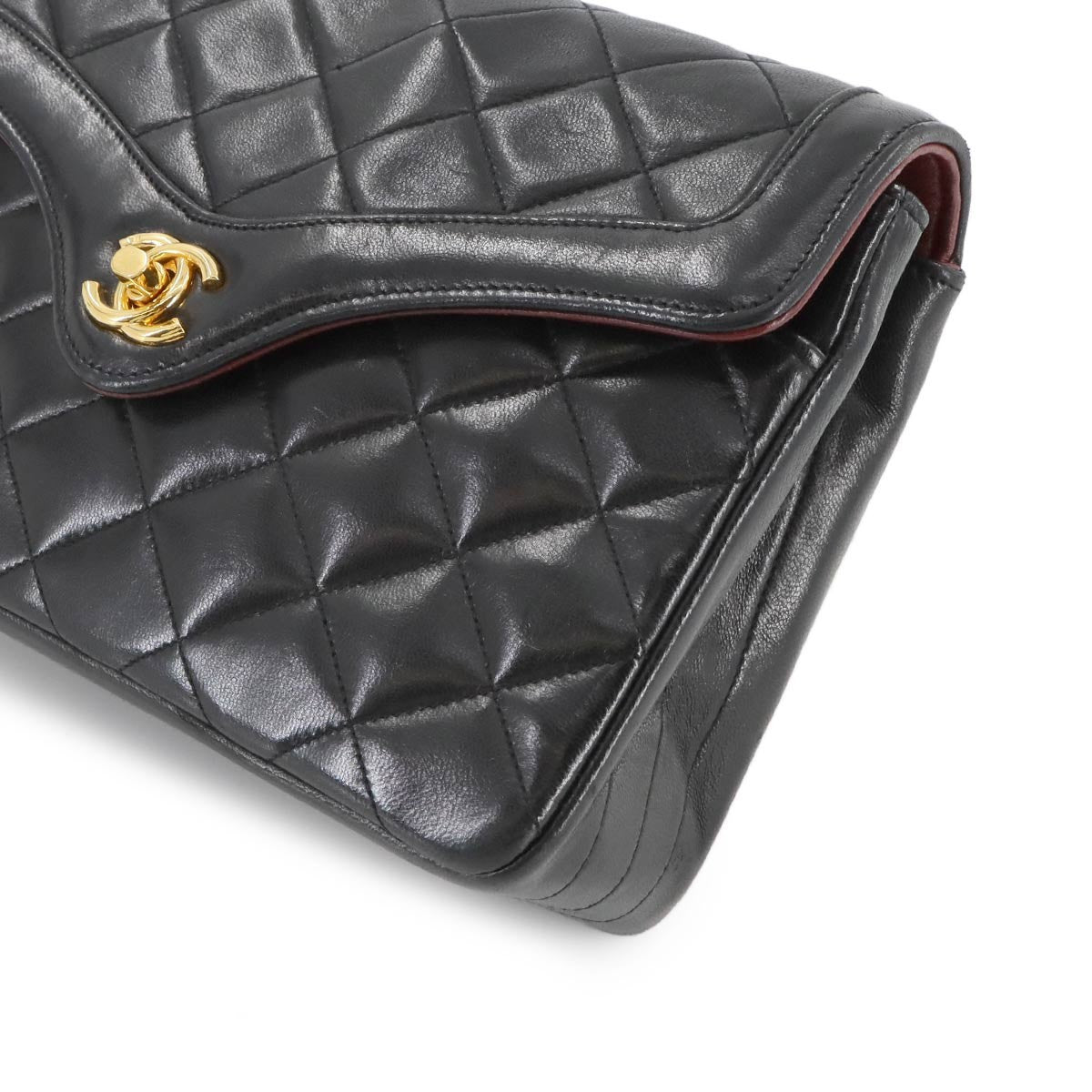 CHANEL Matelasse Chain Shoulder Bag - Black, Leather