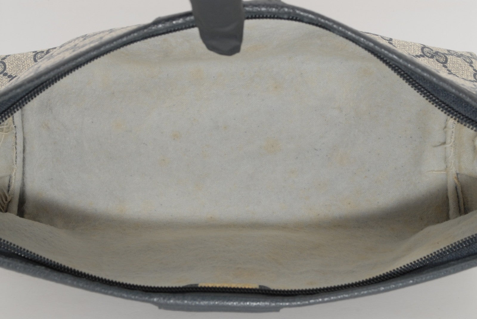 Gucci GG Canvas Pouch Cosmetic Bag - Beige, Canvas