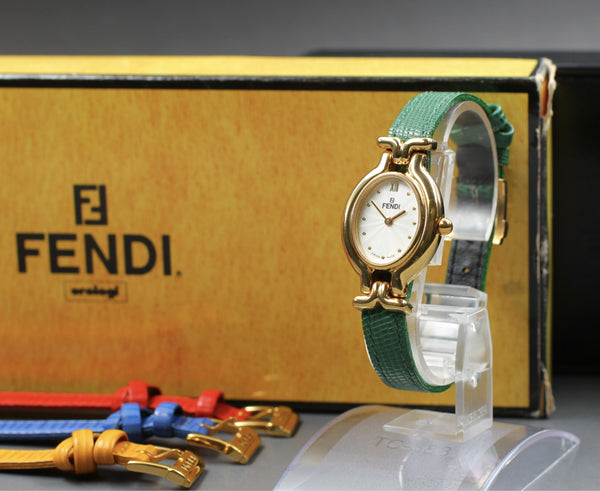 Fendi 640L Wristwatch - Gold, Stainless Steel- מגיע עם כל הרצועות!