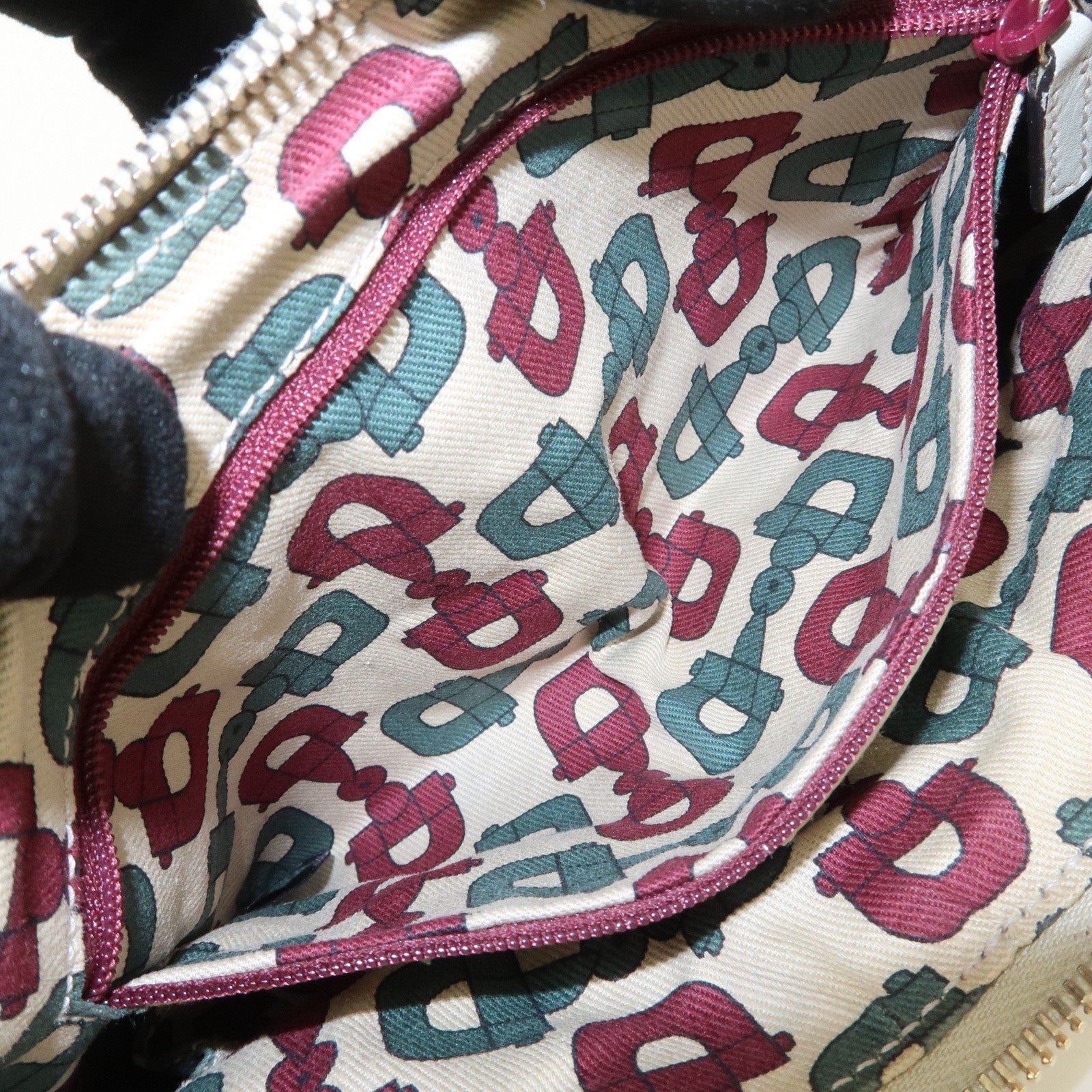 Gucci Shoulder Bag - Ivory, Leather