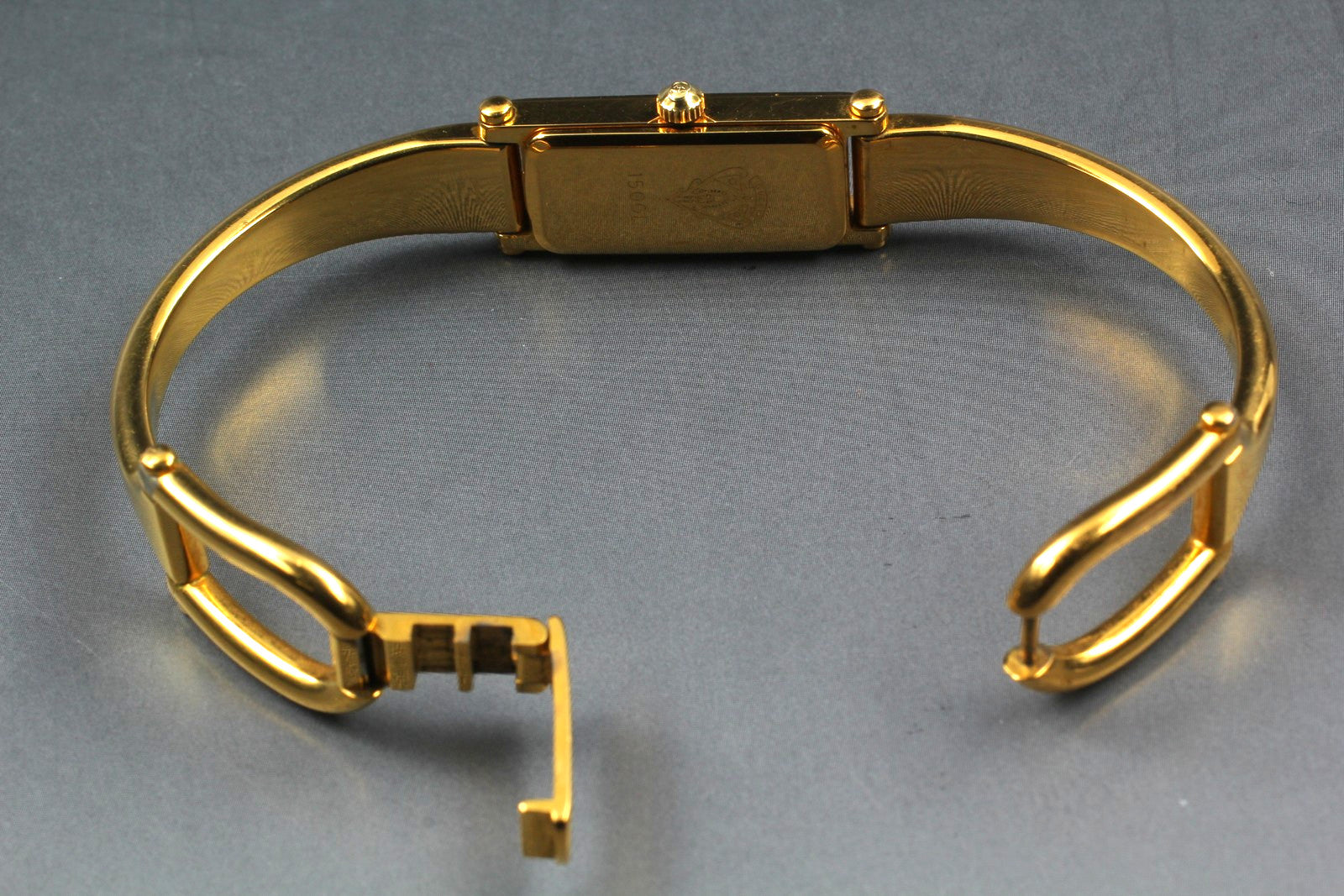 Gucci 1500L Women's Watch - Gold, Stainless Steel