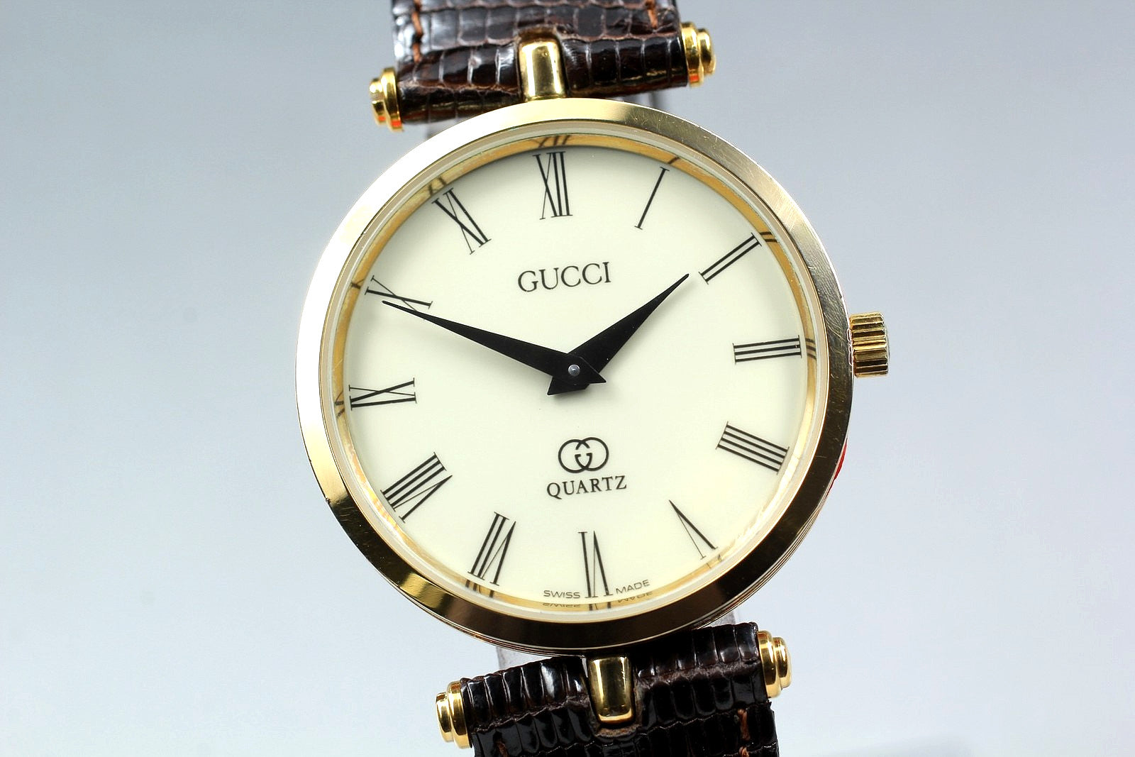 Gucci 2000M Watch - Gold, Stainless Steel