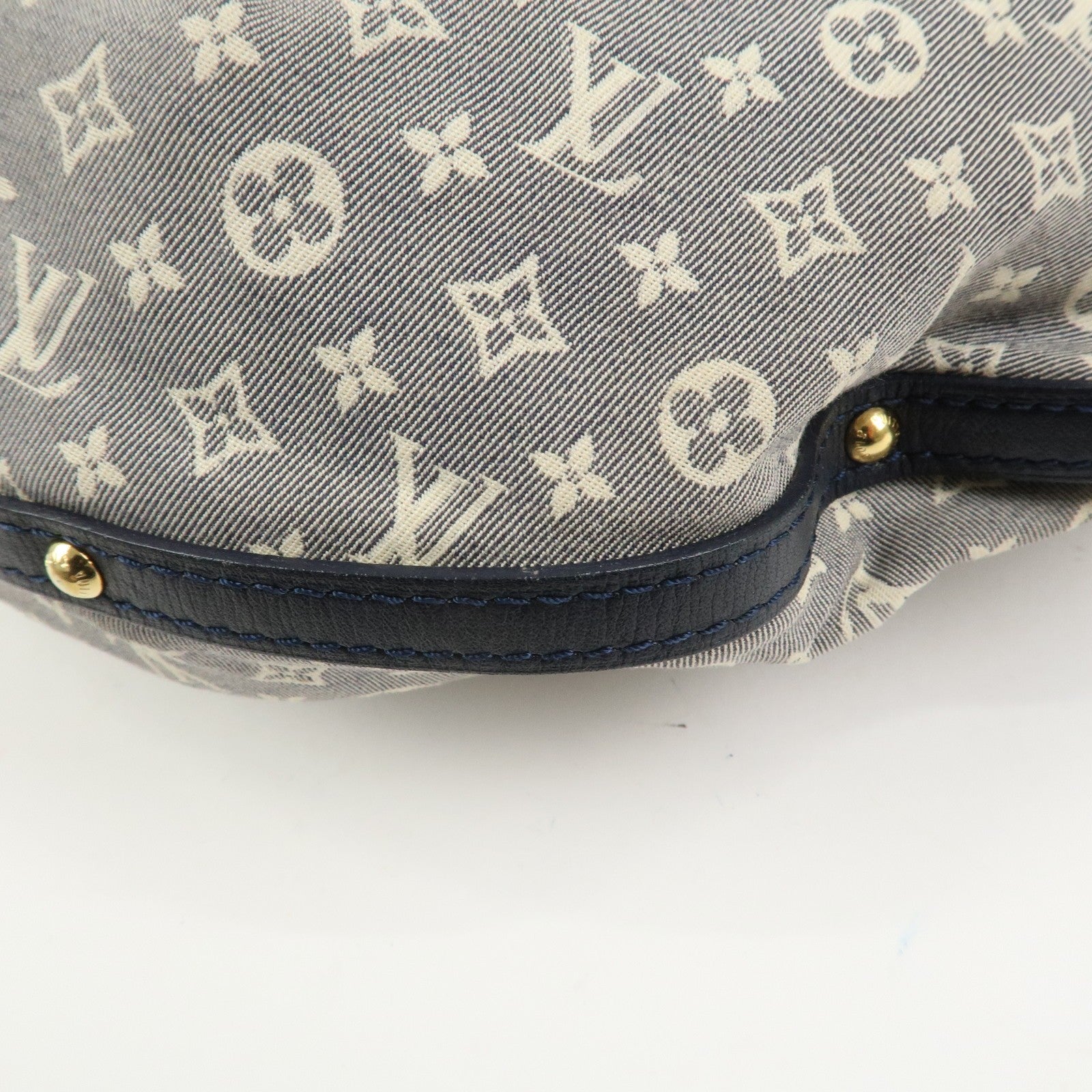 Louis Vuitton Shoulder Bag - Ancre, Monogram Idylle Canvas