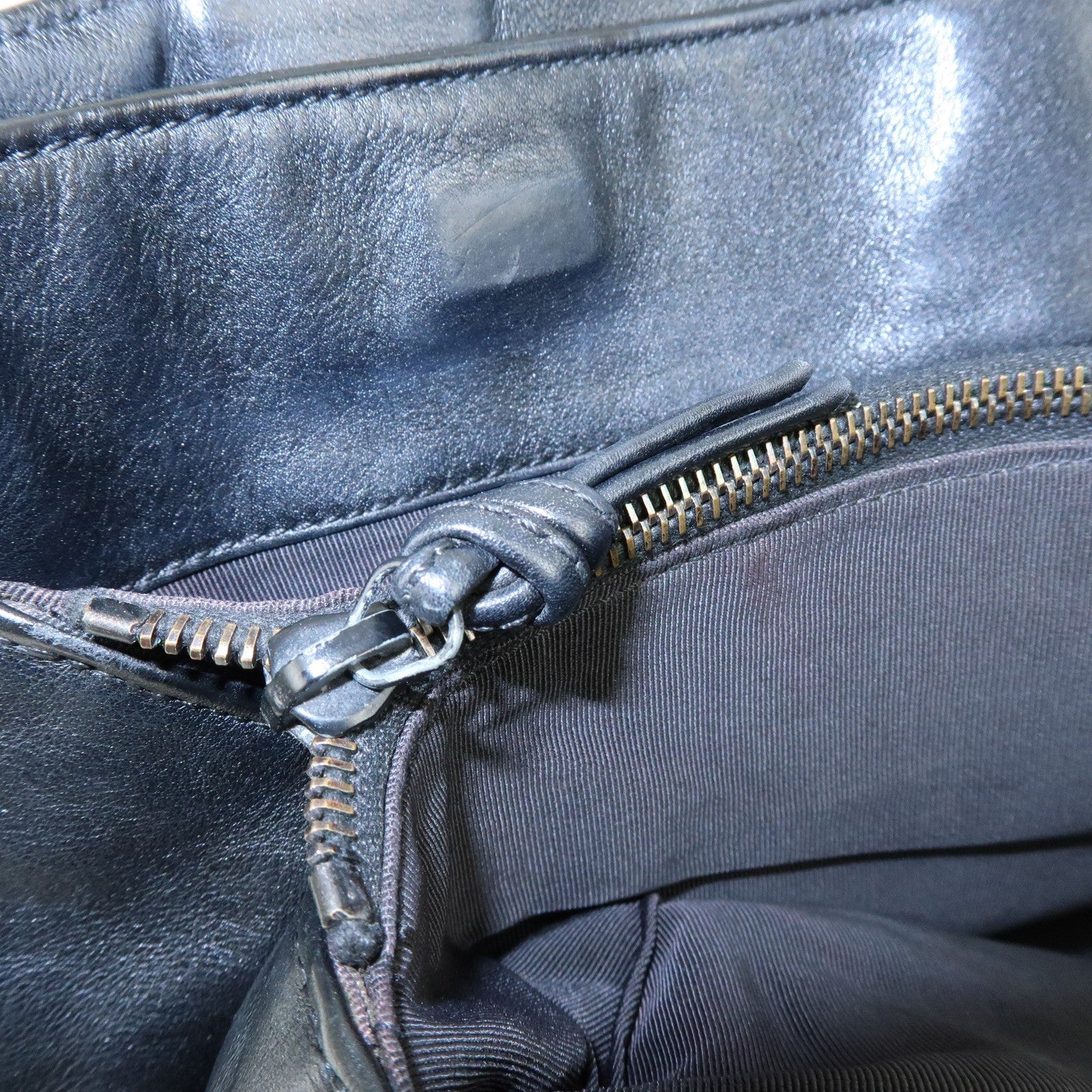 Chanel Calf Leather Tote Bag - Black, Leather