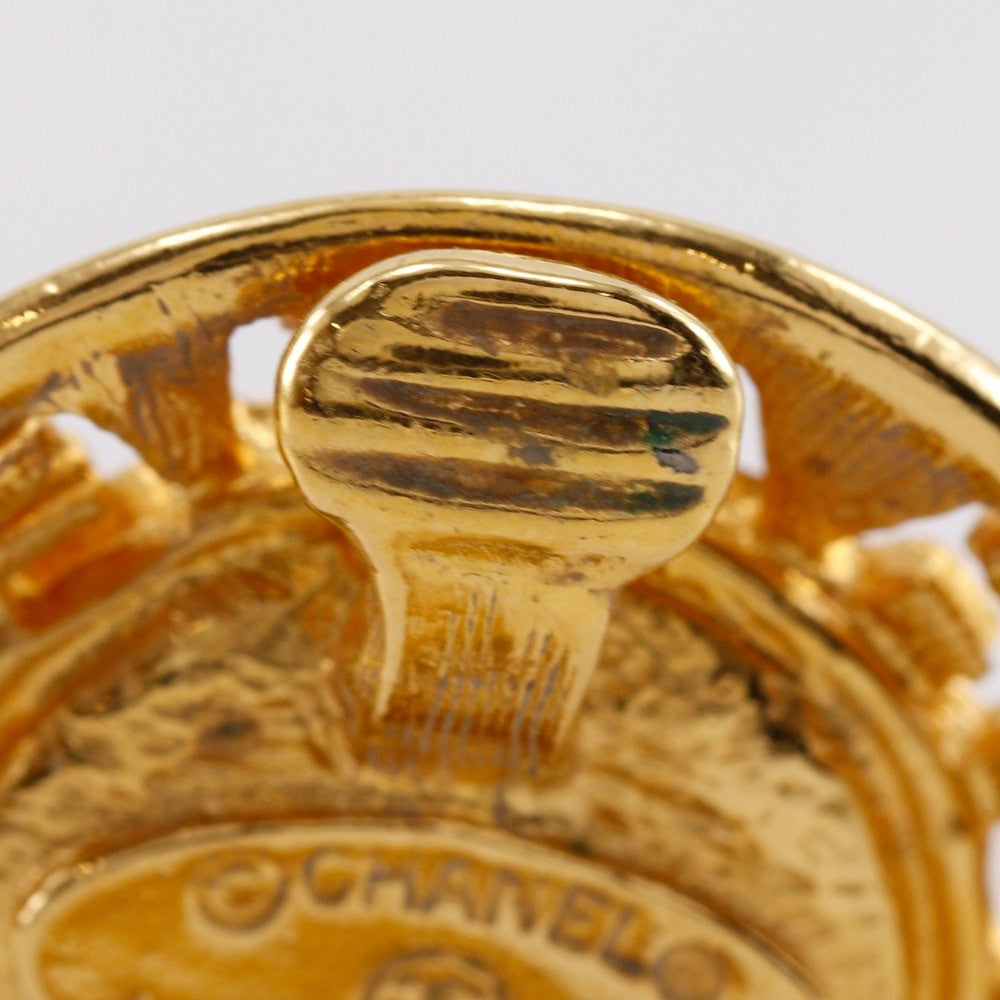 Chanel Round Logo Earring - Gold, Plated Gold/Fake Pearl