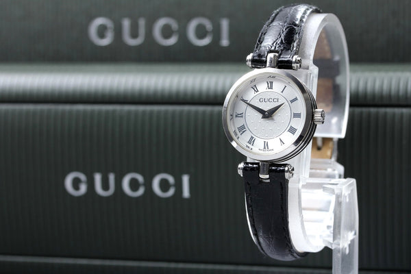Gucci 2040L Wristwatch - Black, Leather