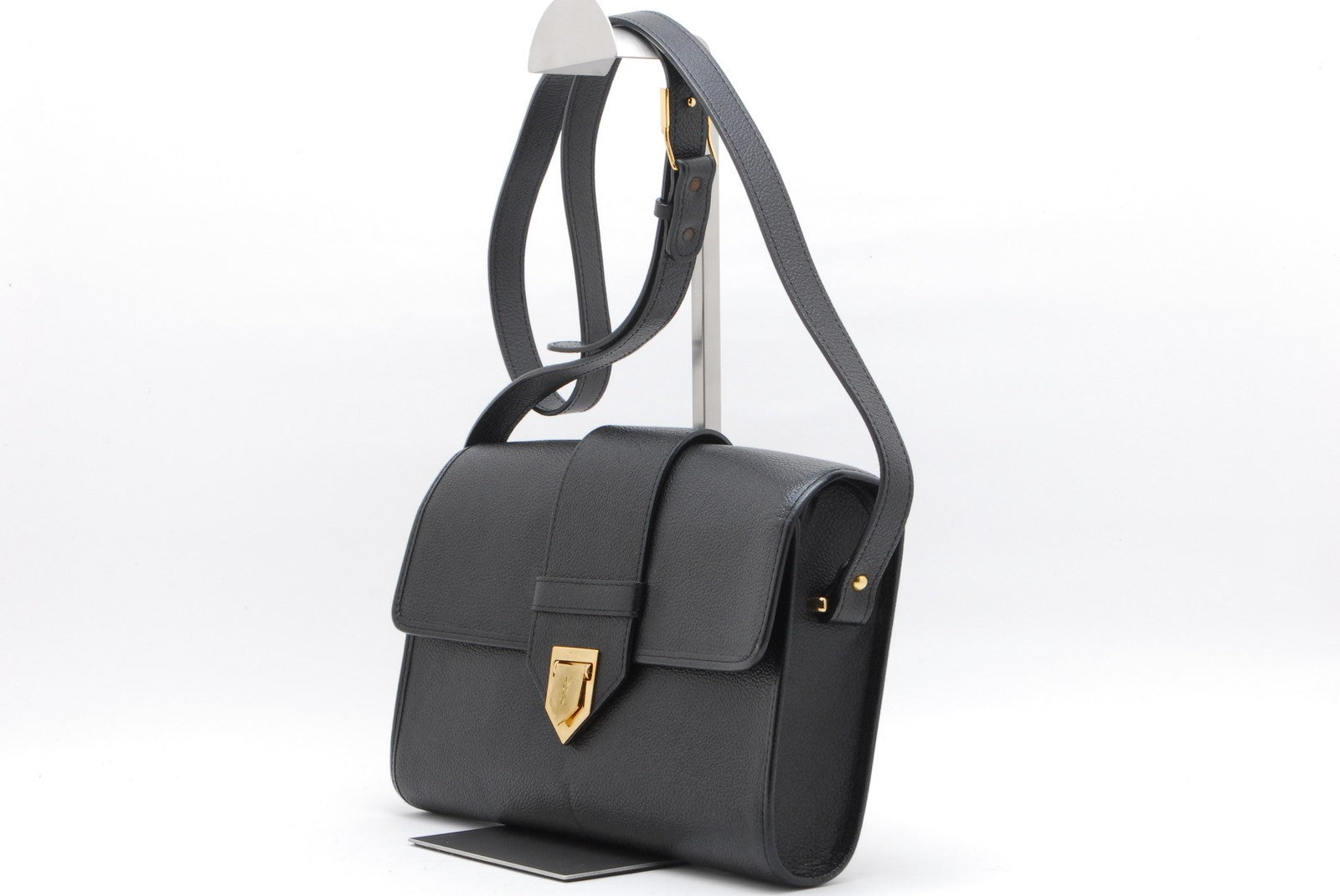 Saint Laurent Yves Saint Lauren Shoulder Bag - Black, Leather