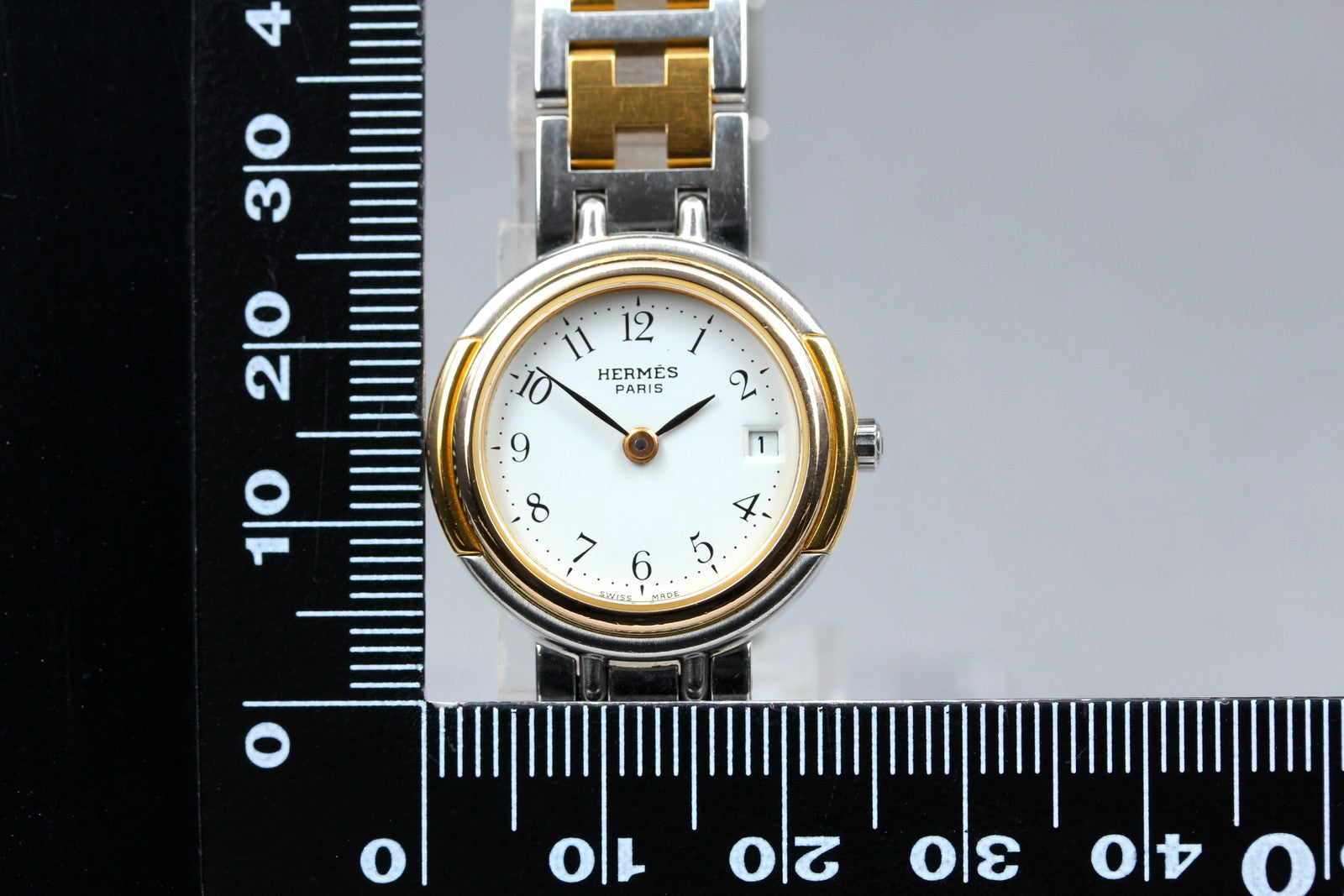Hermès Windsor Wristwatch - Gold, Stainless Steel
