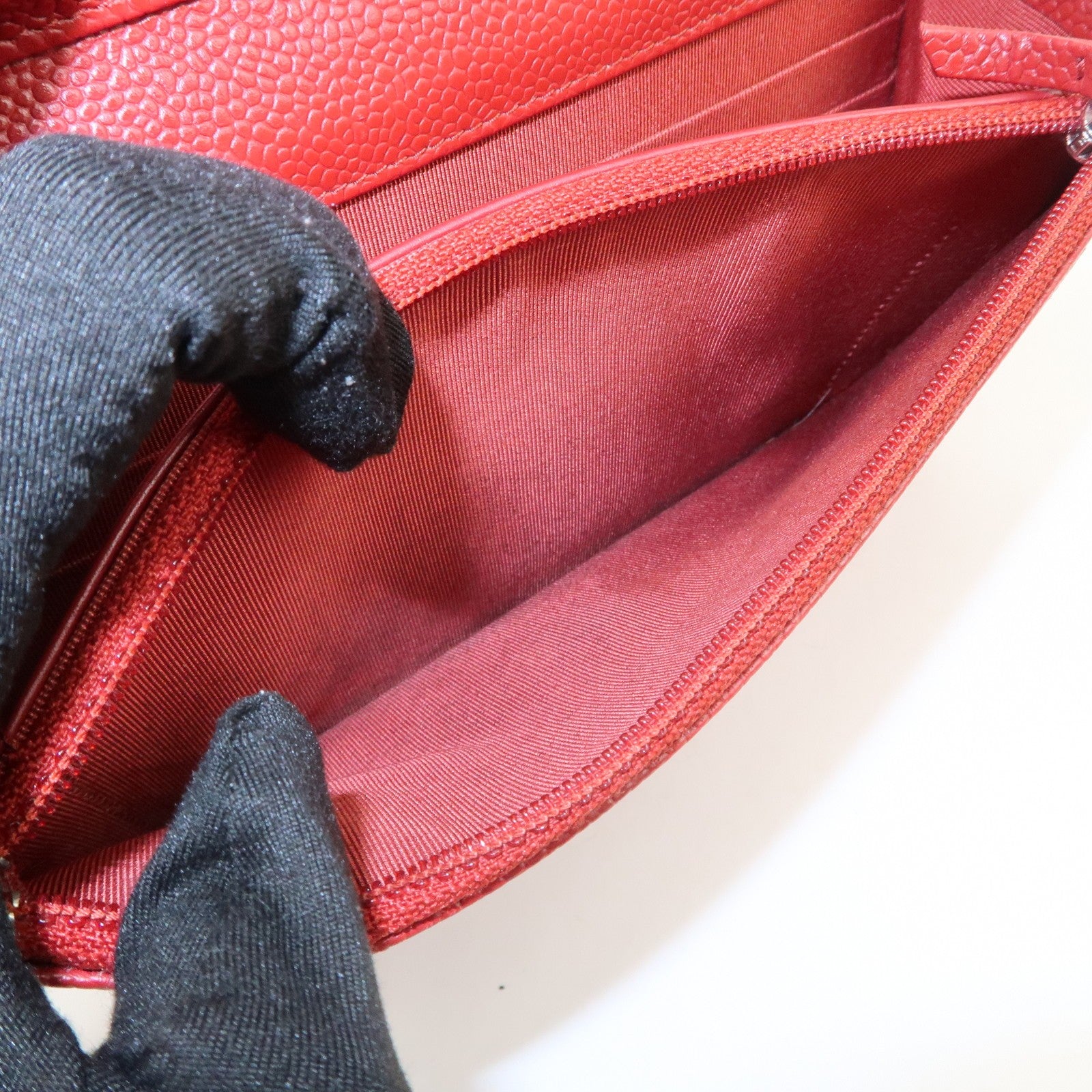 Chanel Matelasse COCO Mark Chain Wallet - Red, Caviar skin