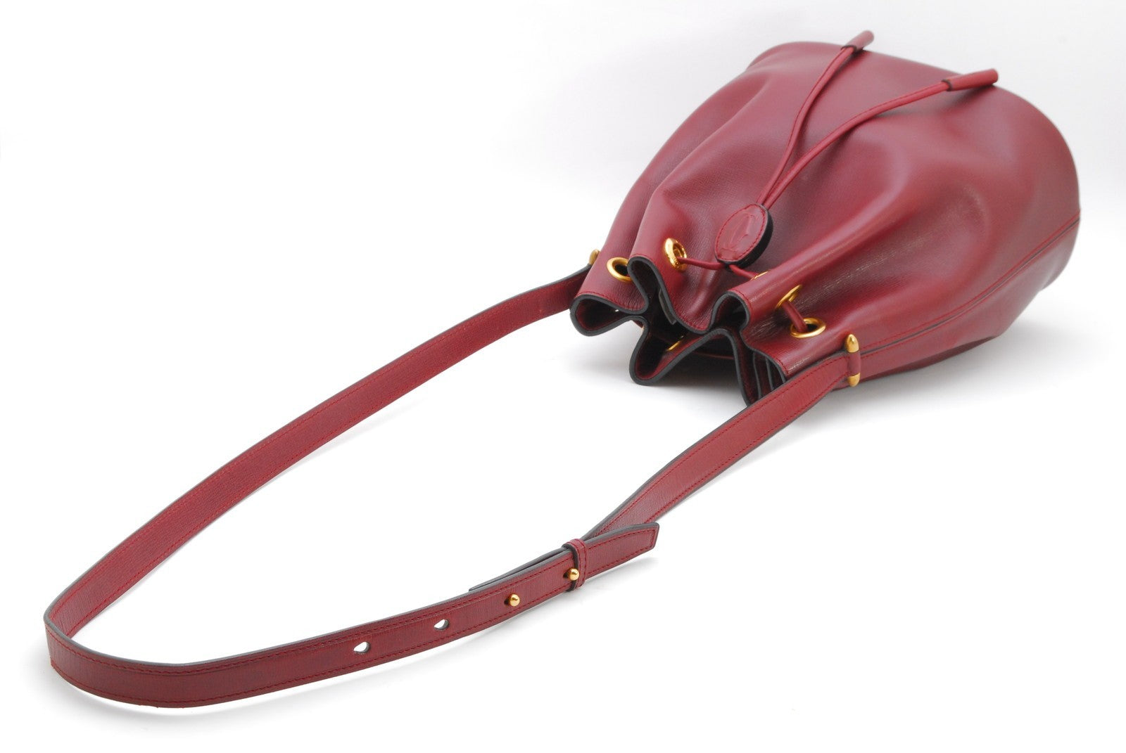 Cartier Must de Cartier Drawstring Shoulder Bag - Red, Leather