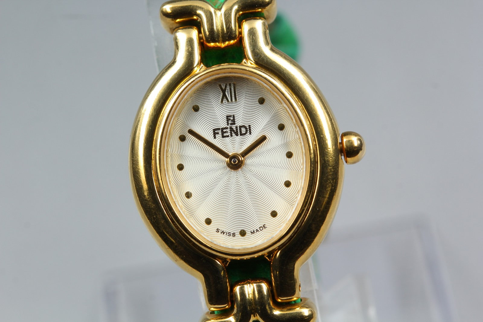 FENDI Change Belt Wristwatch - Gold, Leather