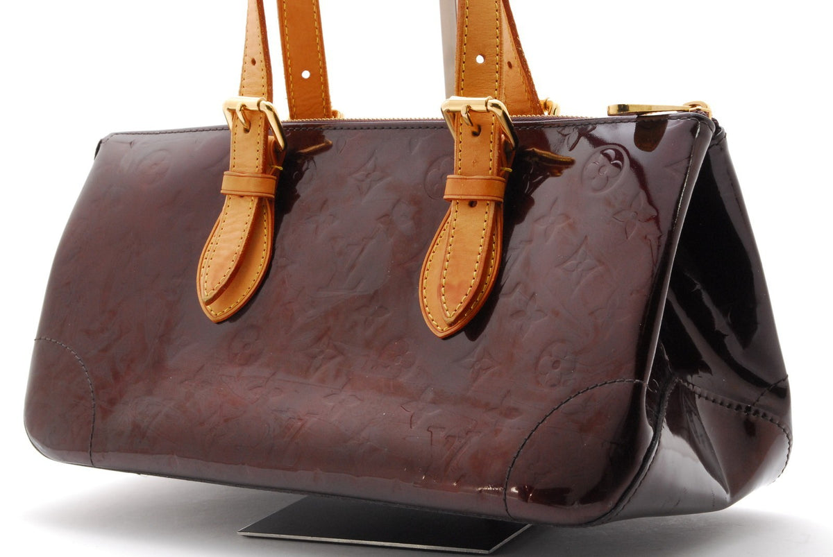 Louis Vuitton Rosewood Avenue Shoulder Handbag - Amarante, Vernis Leather