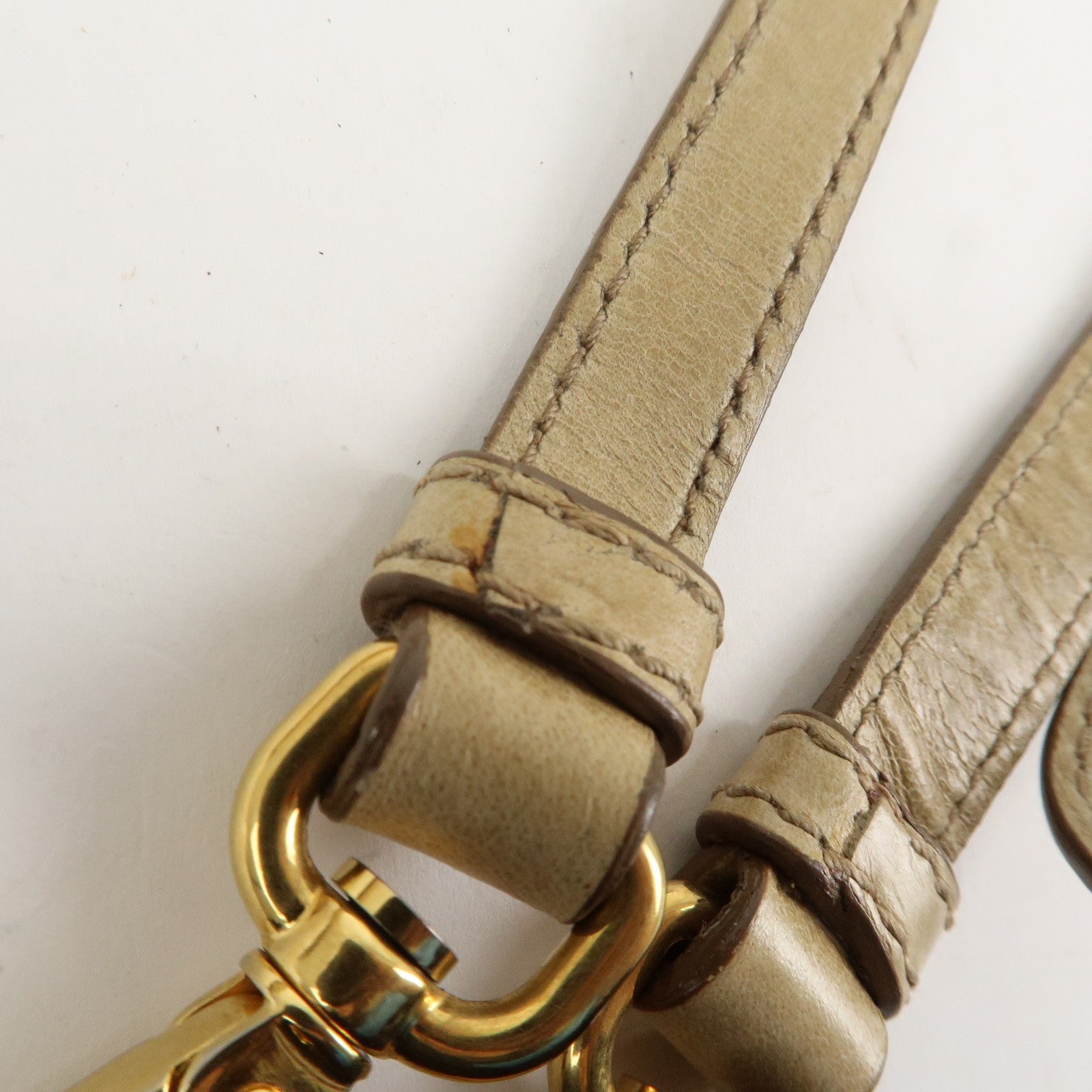 Prada Vitelloshine Handbag - Beige, Leather 