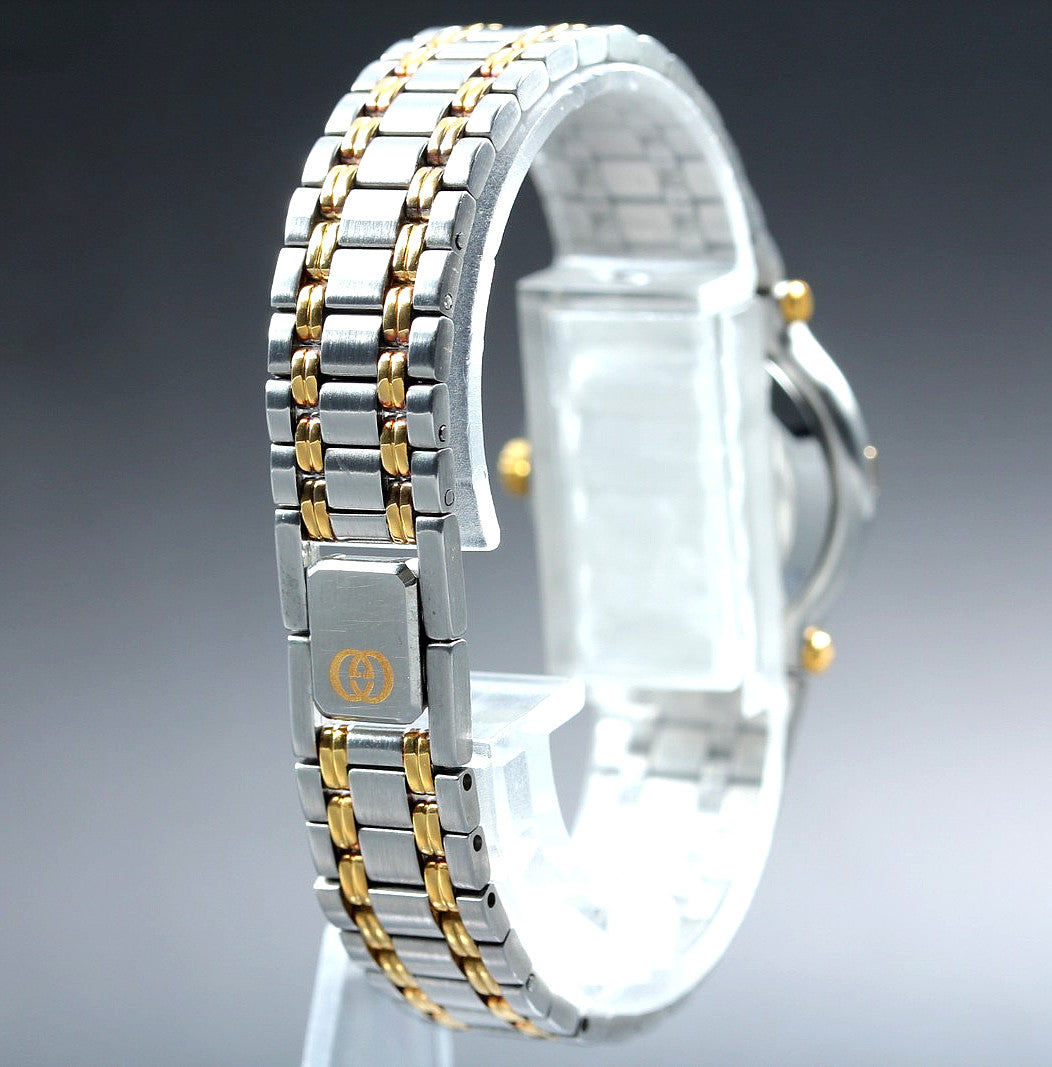 Gucci 9000L Wristwatch - White, Stainless Steel