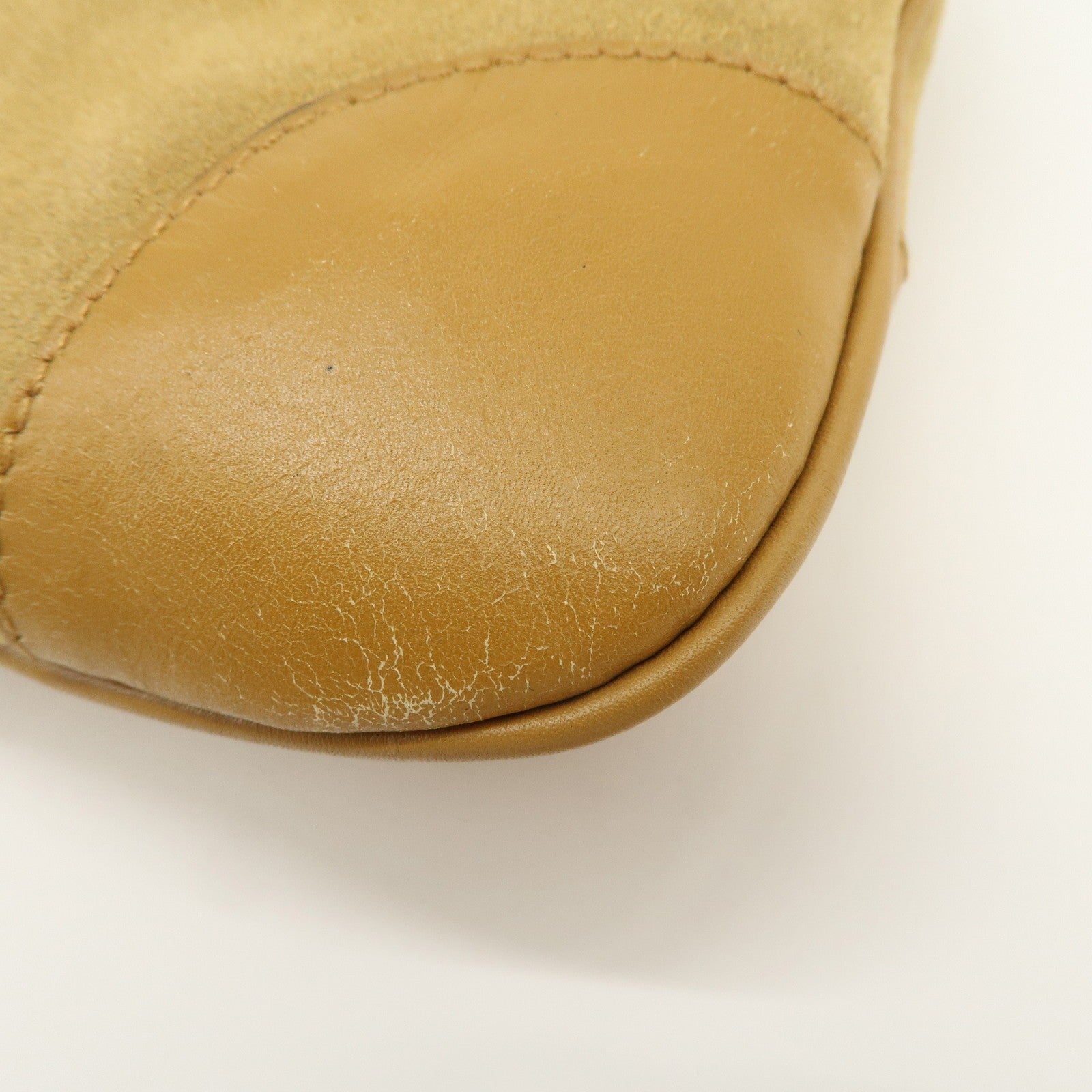 Gucci Shoulder Bag - Yellow Beige, Suede Leather