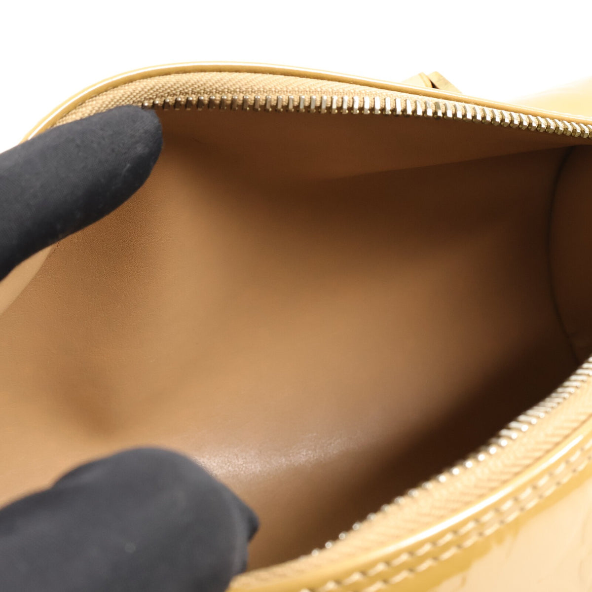 Louis Vuitton Bedford Shoulder Bag - Yellow, Patent Leather