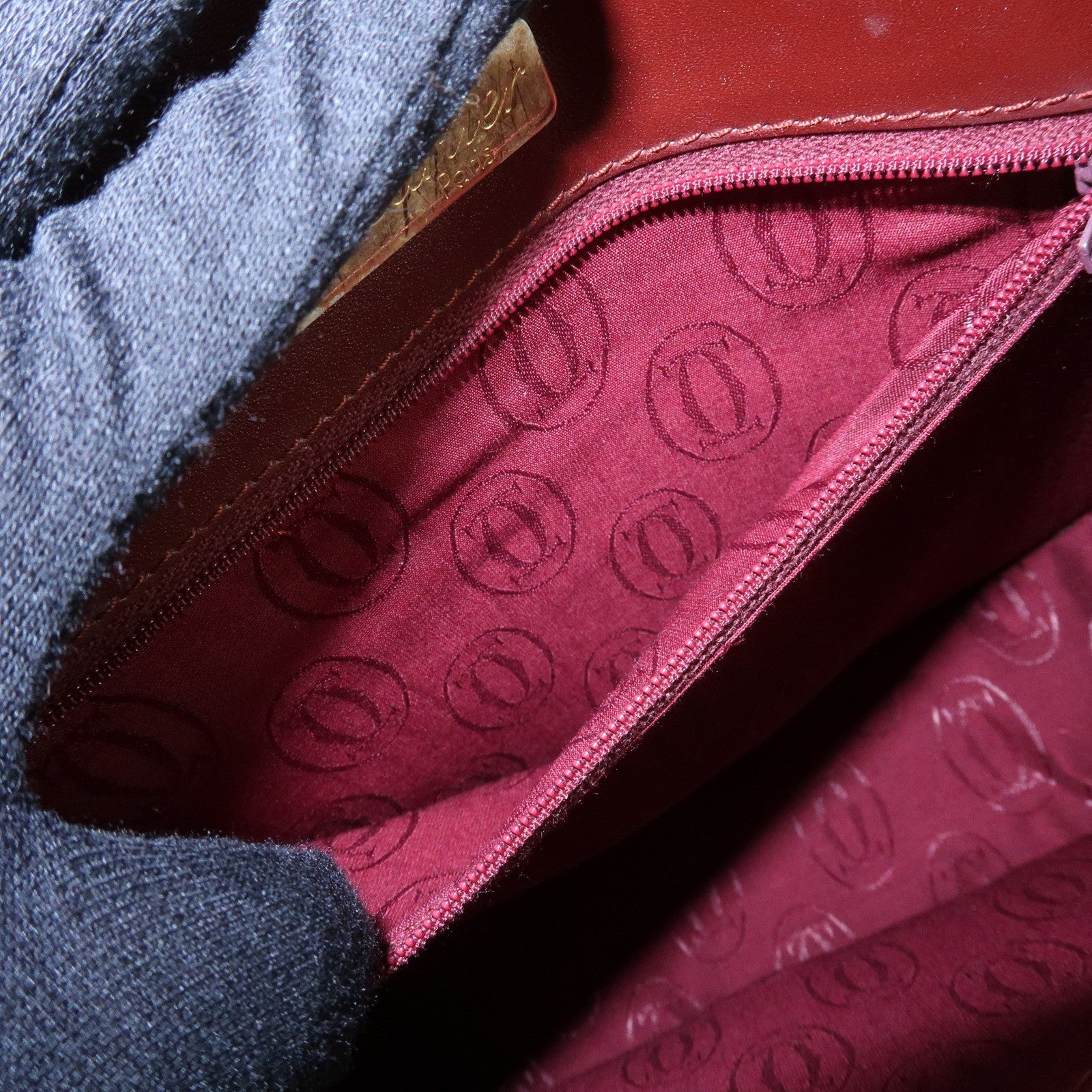Cartier Must de Cartier Shoulder Bag - Bordeaux, Leather
