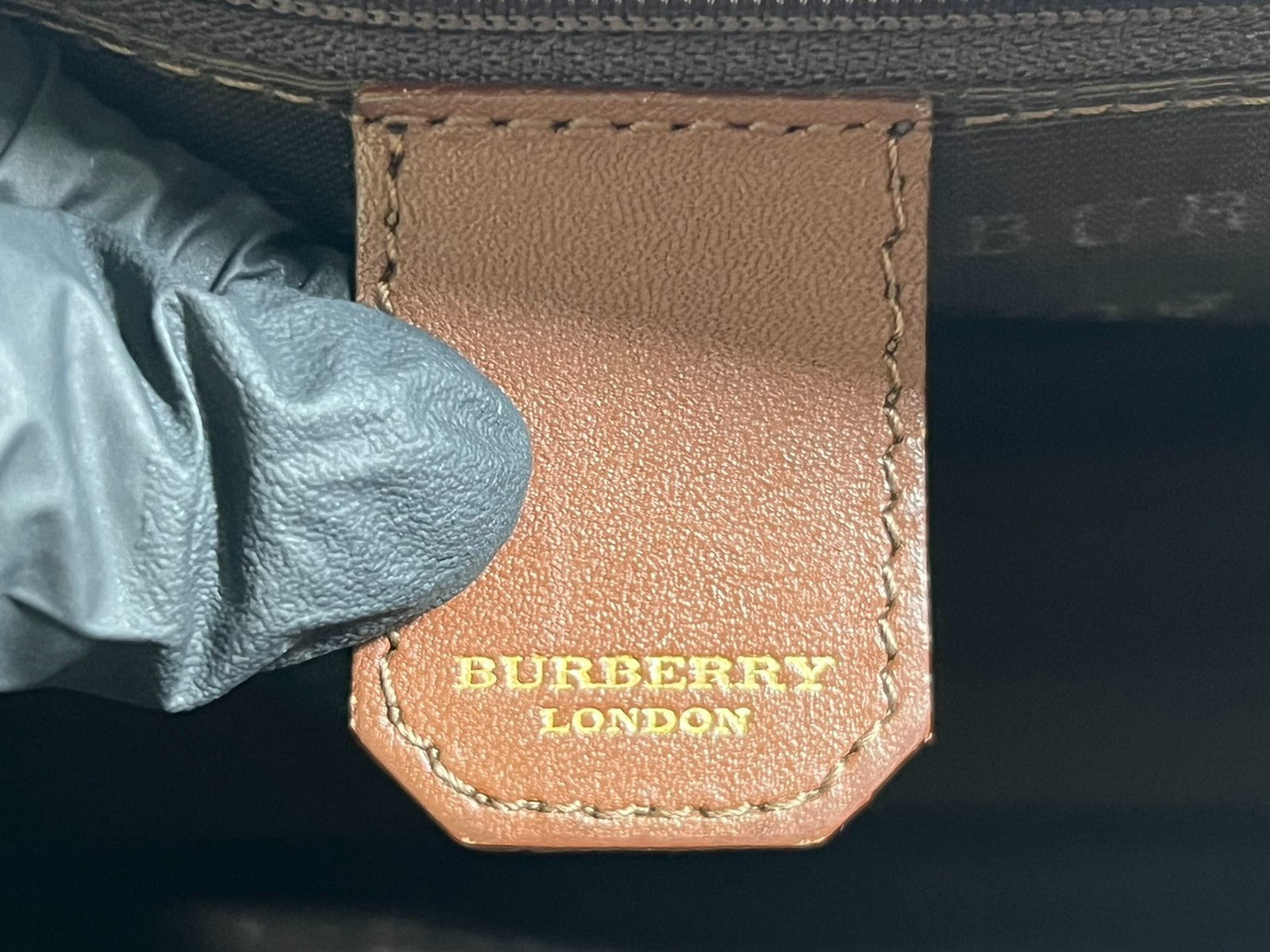 Burberry Nova Clutch Bag - Brown, Leather