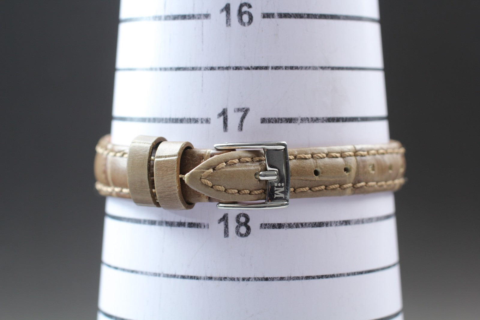 Yves Saint Laurent 2202-229053 Women's Watch - Brown, Leather