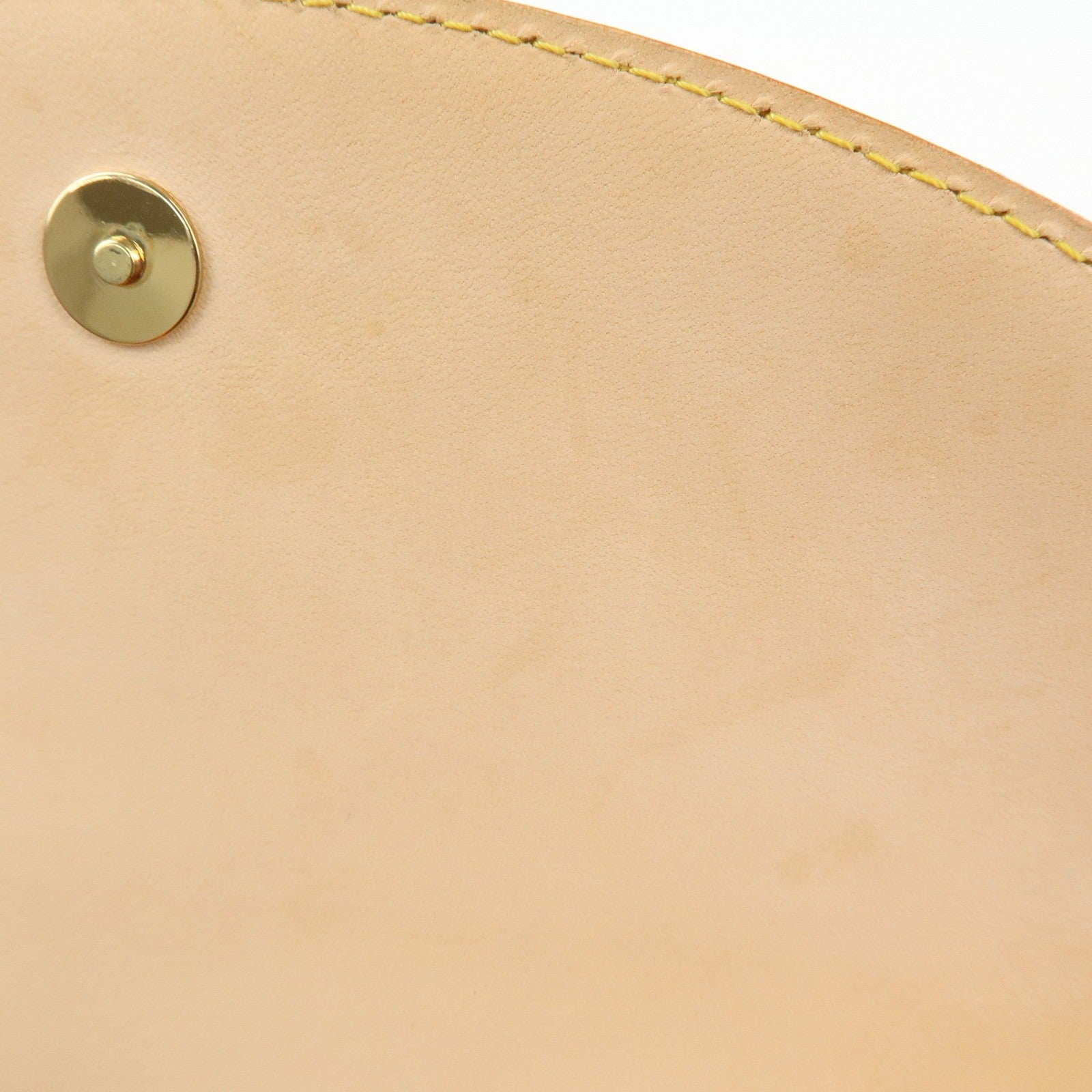 Louis Vuitton Shoulder Bag - Marshmallow Pink, Vernis Leather