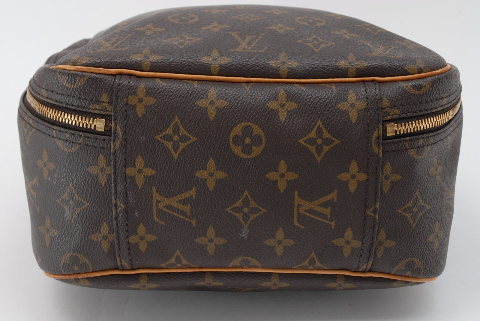 Louis Vuitton Excursion Monogram Hand Bag - Brown, Leather