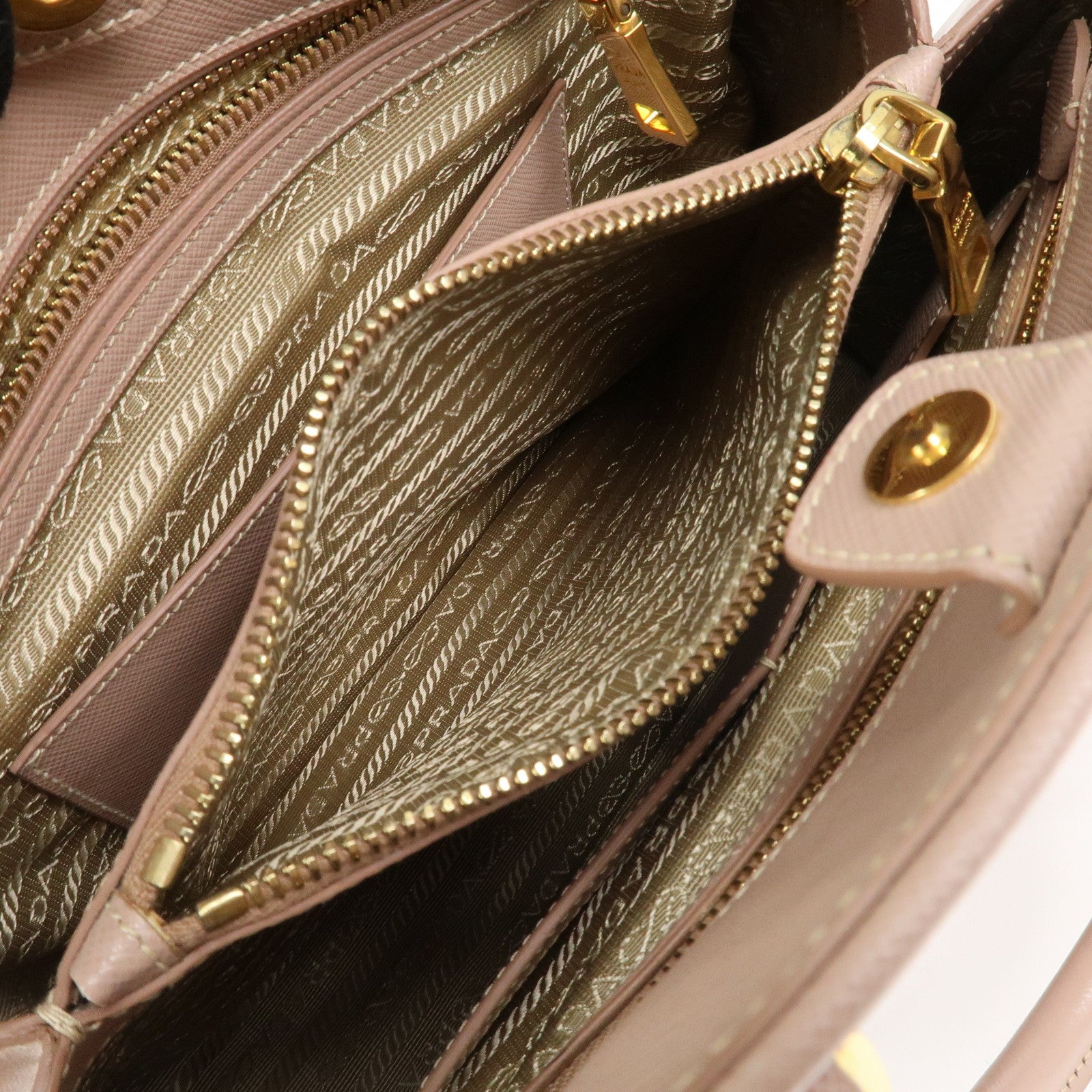 Prada Hand Bag - Pink, Saffiano Leather