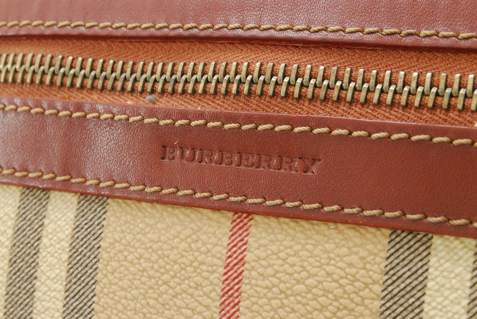 Burberry Nova Clutch Bag - Brown, Leather