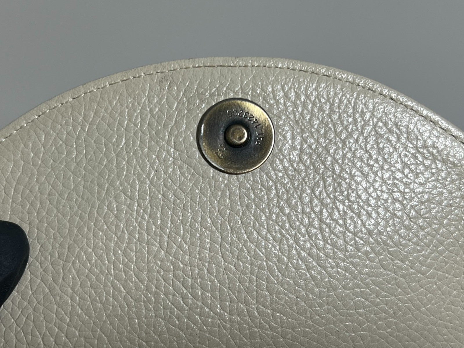 Saint Laurent Vintage Logo Shoulder Bag - White, Leather