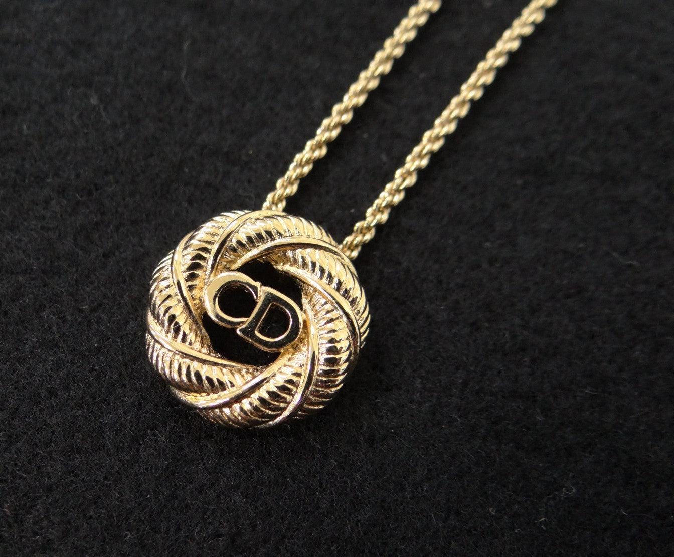 Dior Chain Necklace Pendant - Gold, Metal