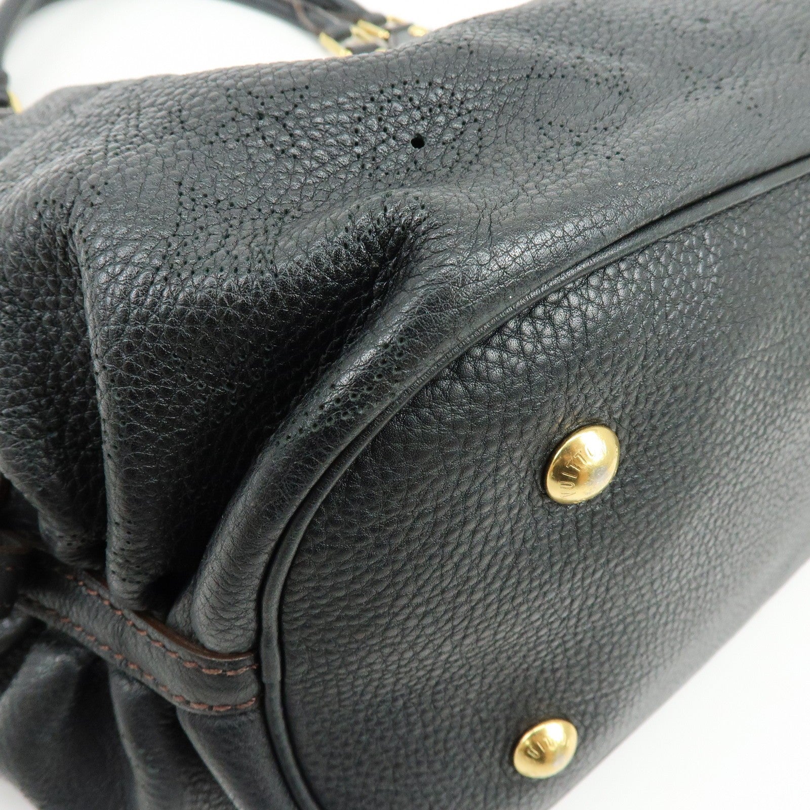 Louis Vuitton Monogram Leather Mahina L Shoulder Bag Noir