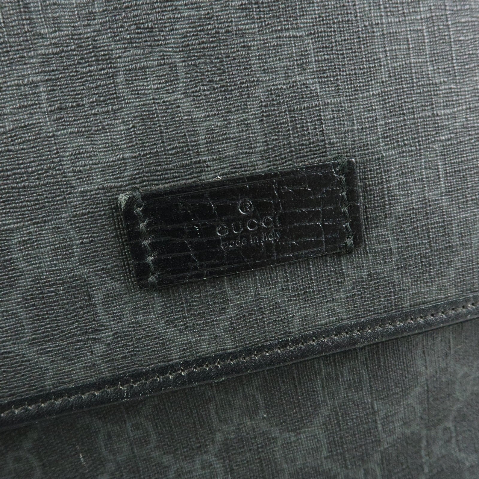 GUCCI GG Supreme Leather Shoulder Bag Crossbody Bag Black