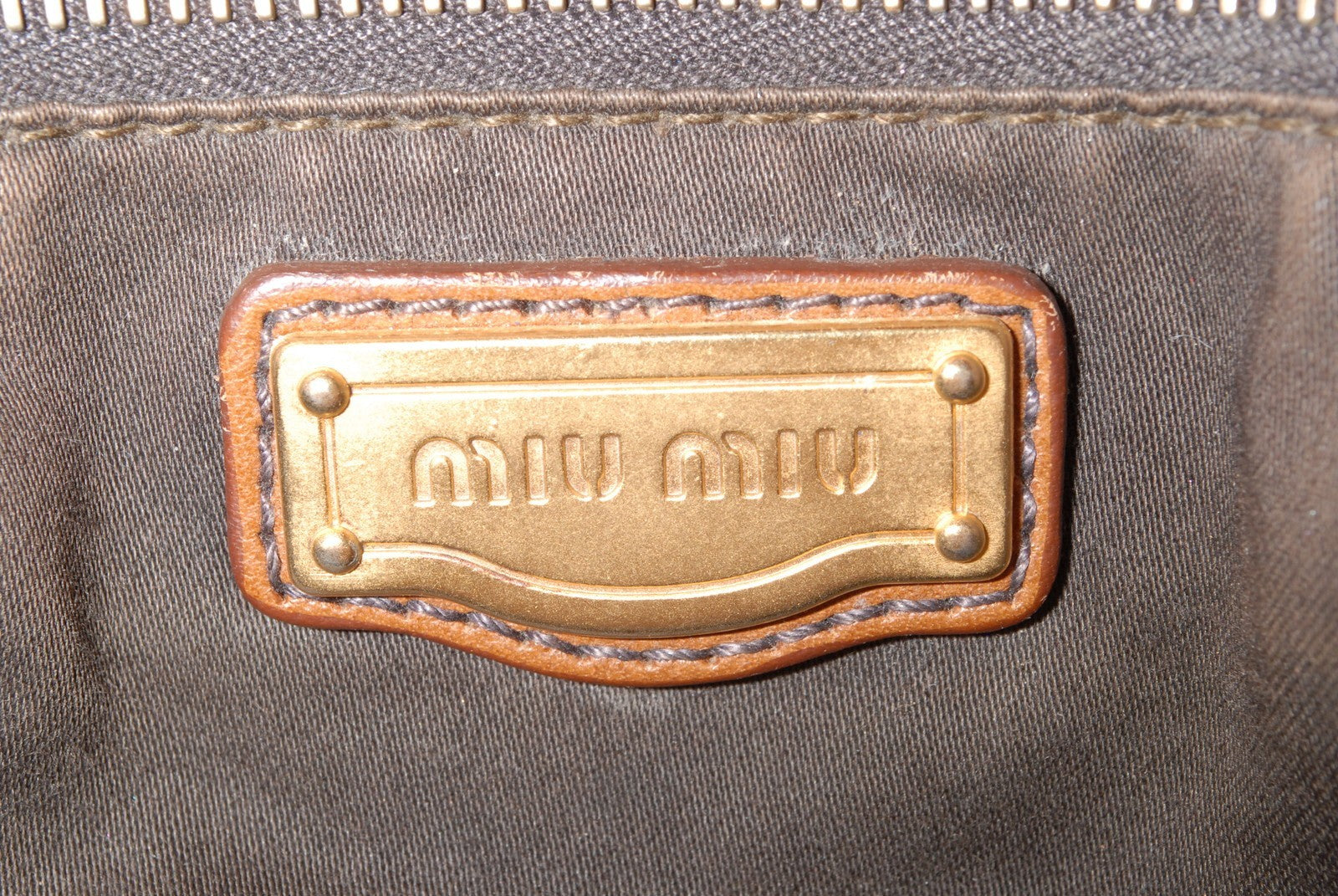Miu Miu Miu Vitello Handbag - Brown, Leather