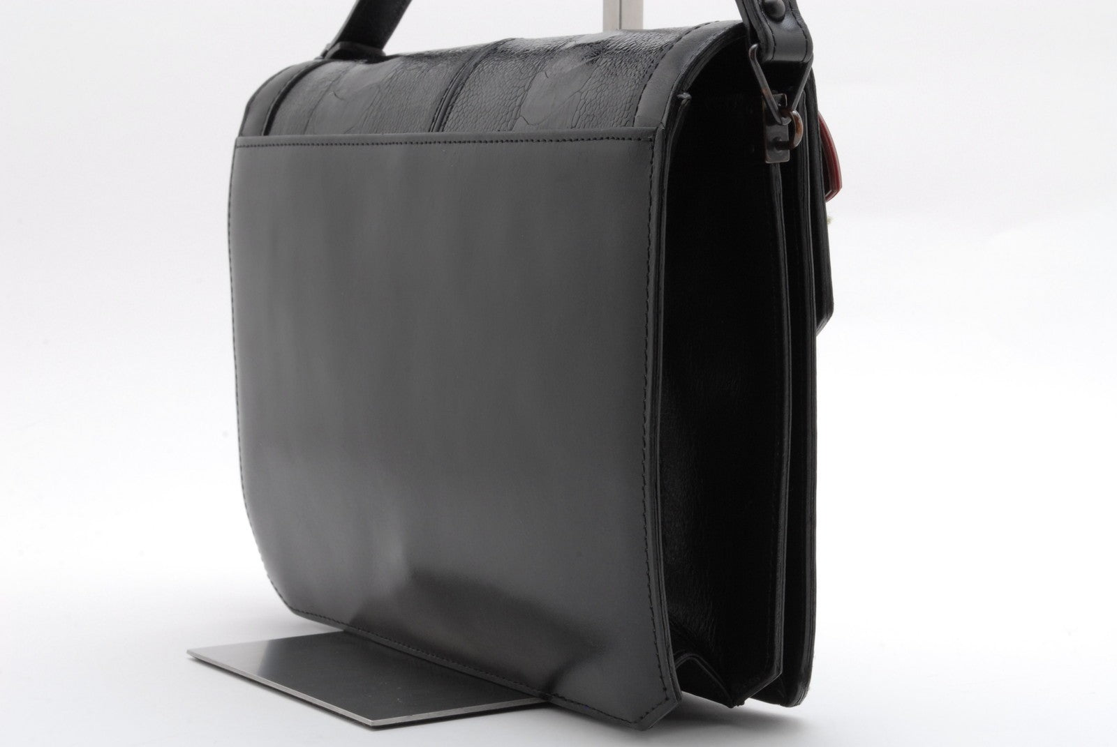Saint Laurent YSL Envelope Shoulder Bag - Black, Leather